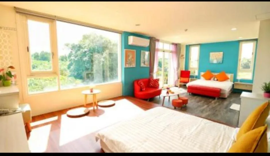 Photo of the whole room, Bed in Full Moon Resort