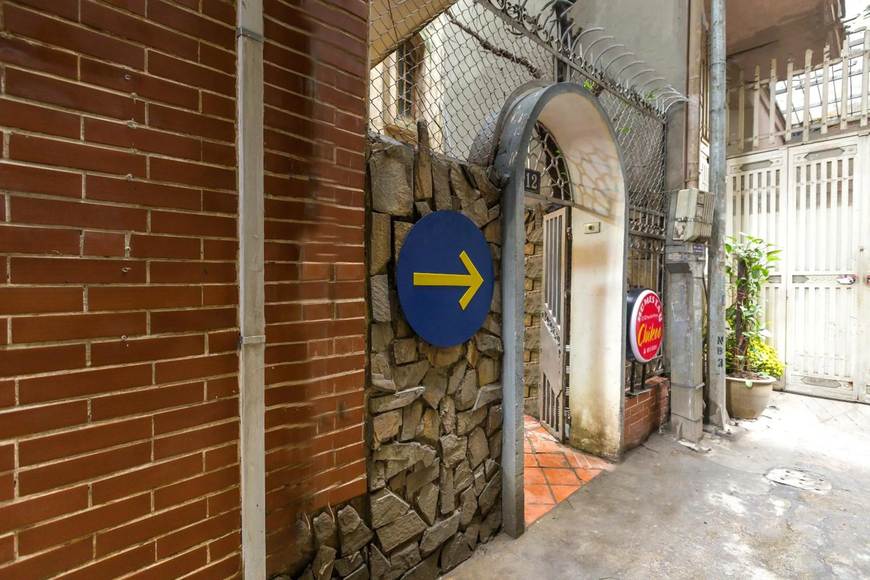 Facade/entrance in Chikoo Homestay spot-on