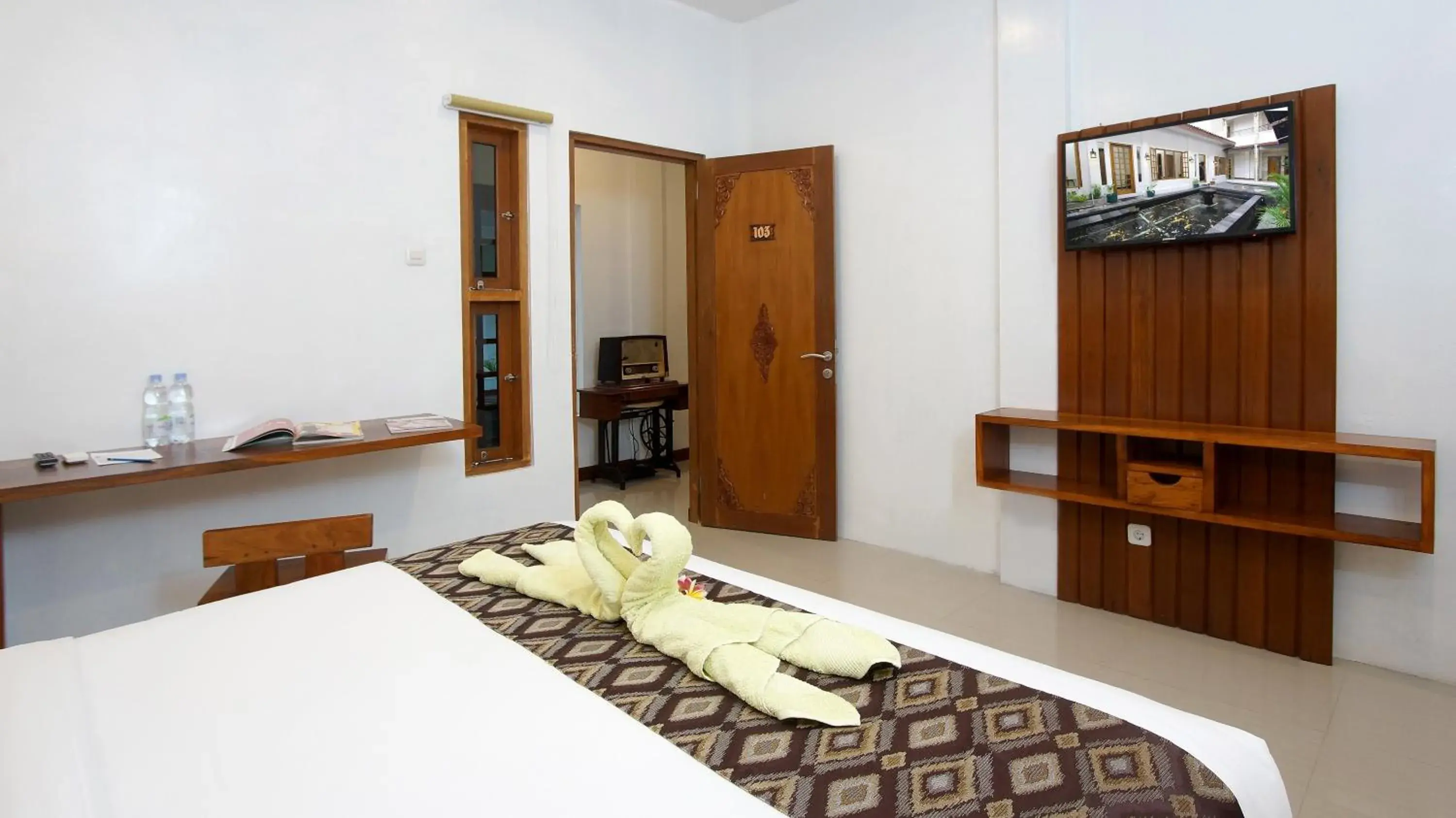 Bed in S5 Guest House Yogyakarta Bed in S5 Guest House Yogyakarta
