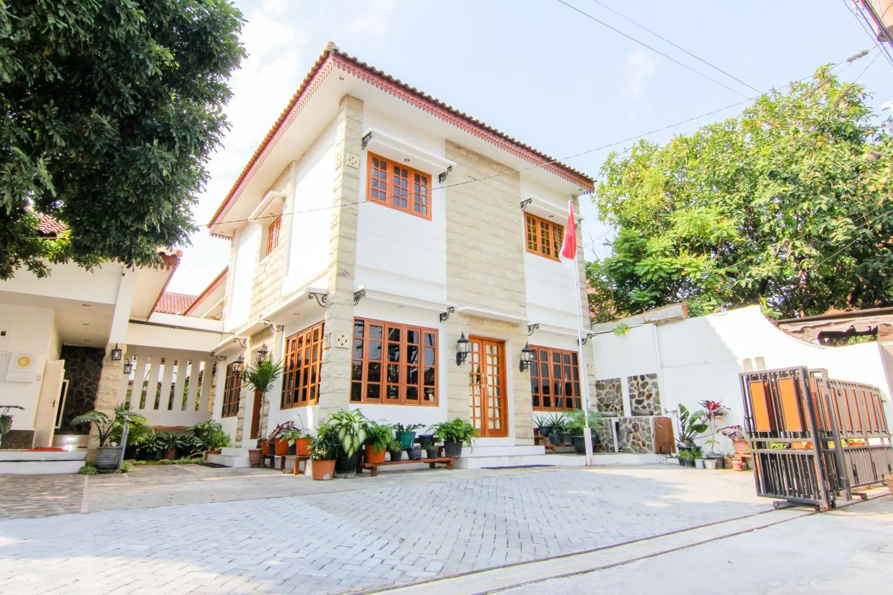 Property building in S5 Guest House Yogyakarta Property building in S5 Guest House Yogyakarta