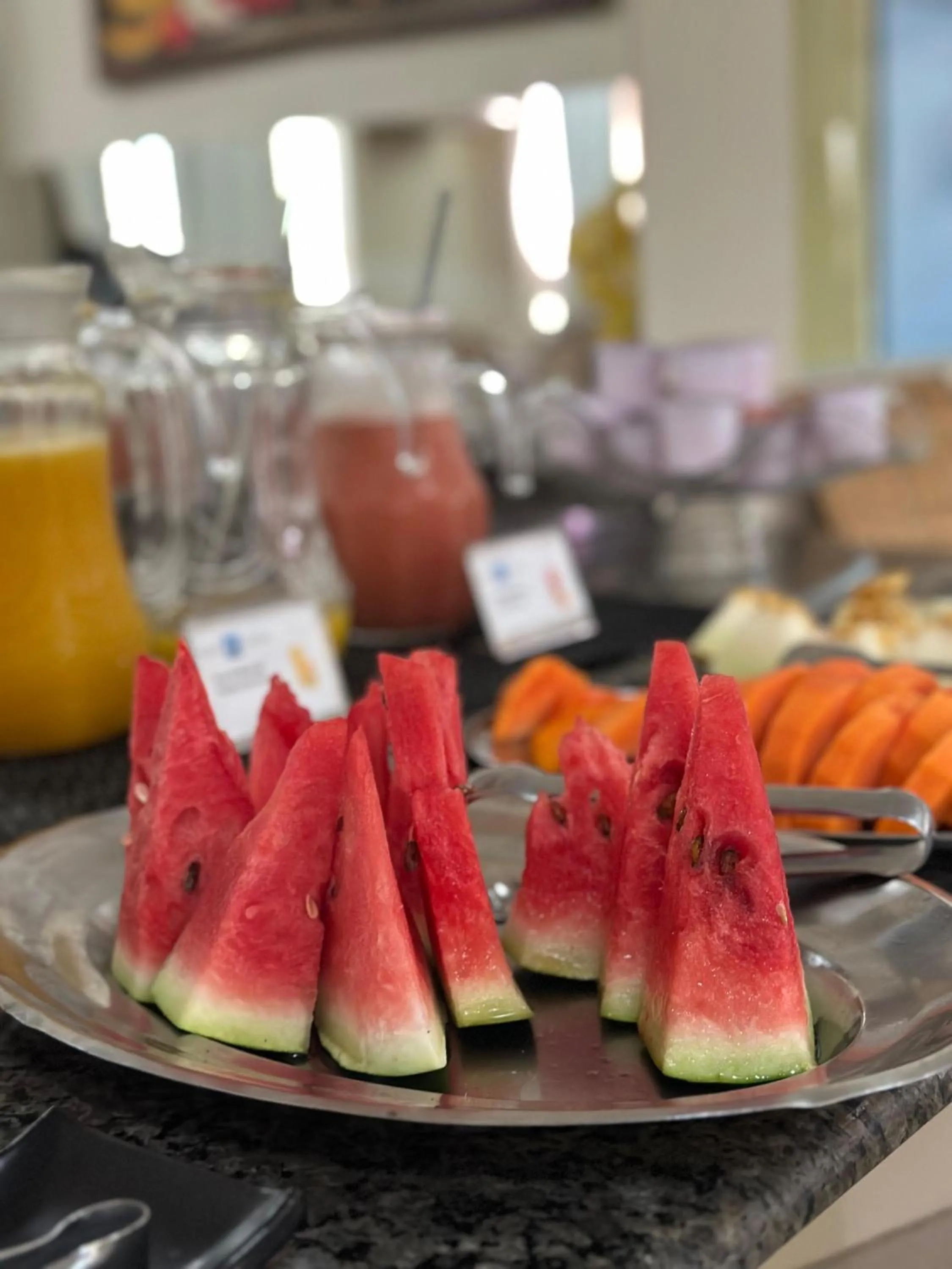 Hotel Express - Leva e busca no aeroporto grátis 24 horas