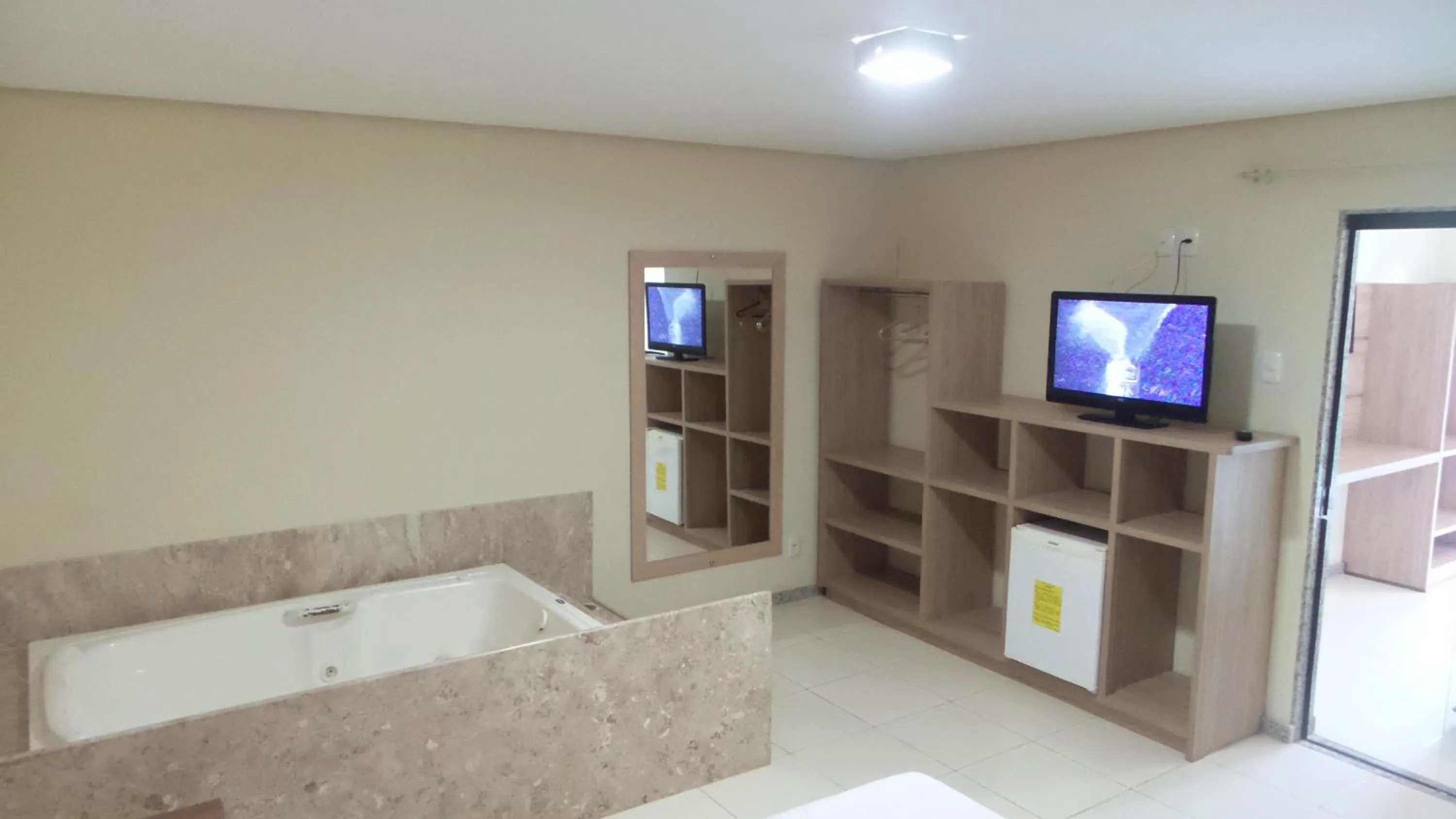 TV and multimedia in Porto Bali Hotel