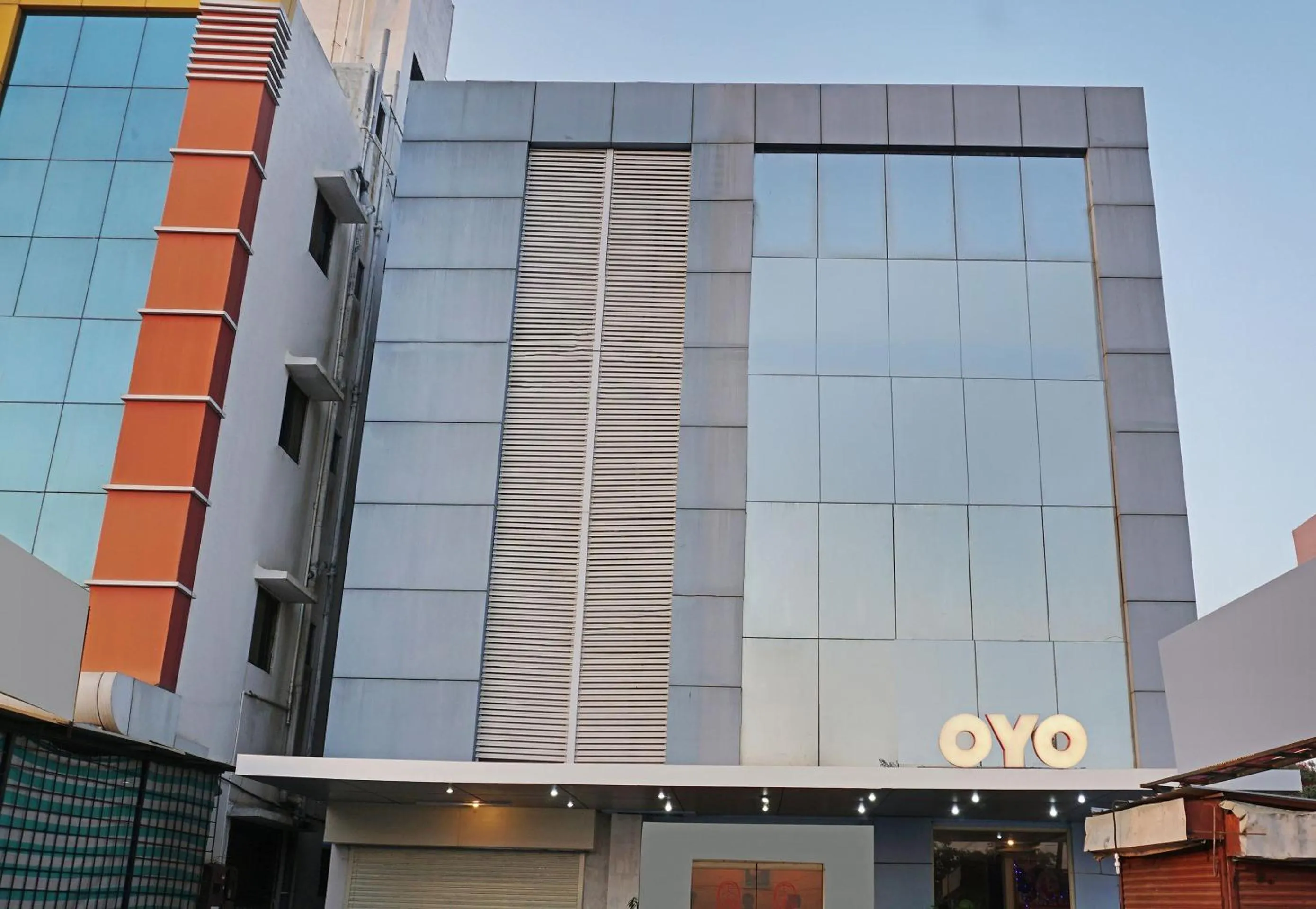 Facade/entrance in Hotel O Shirdi Sai Inn