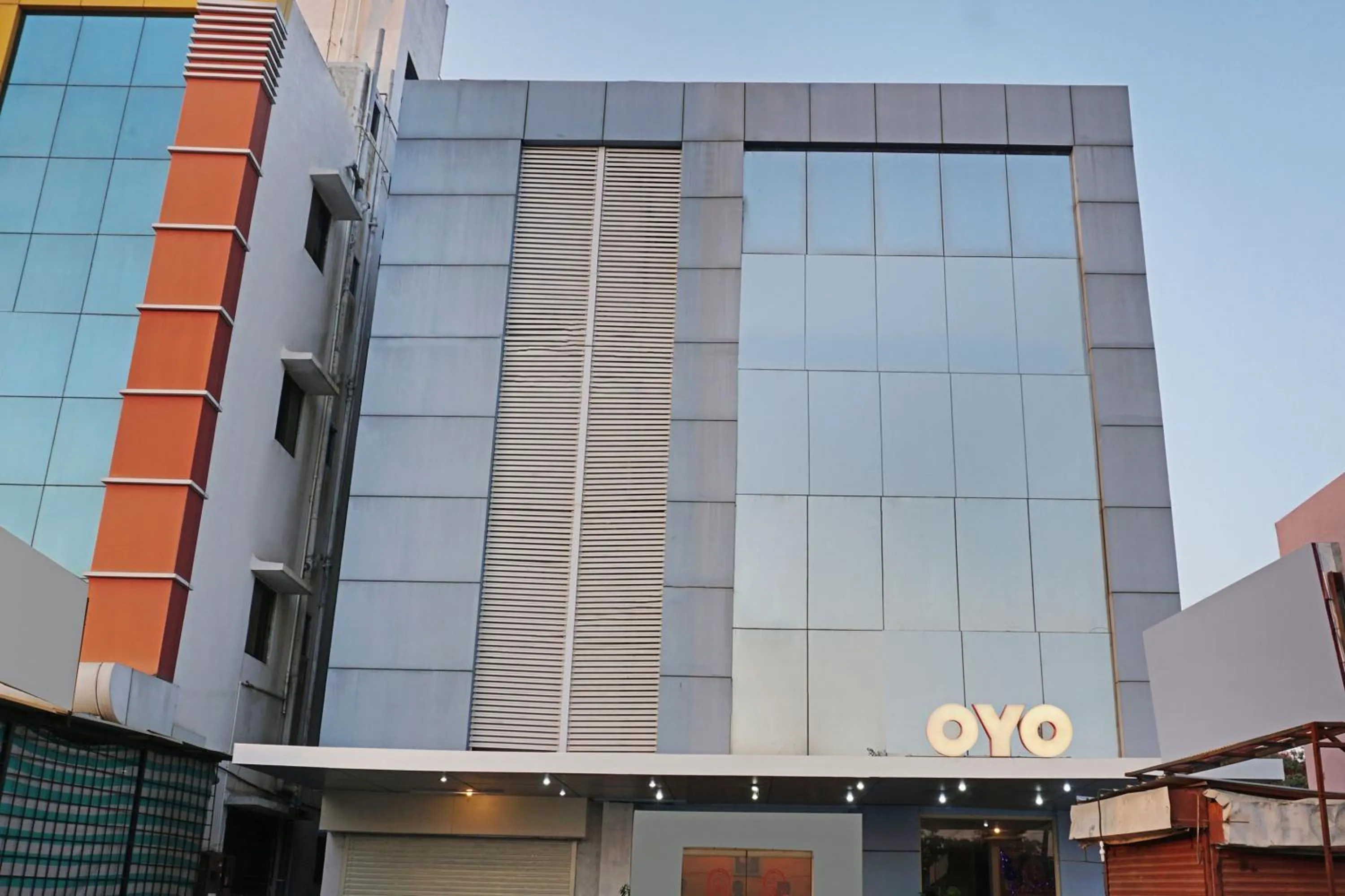 Facade/entrance in Hotel O Shirdi Sai Inn