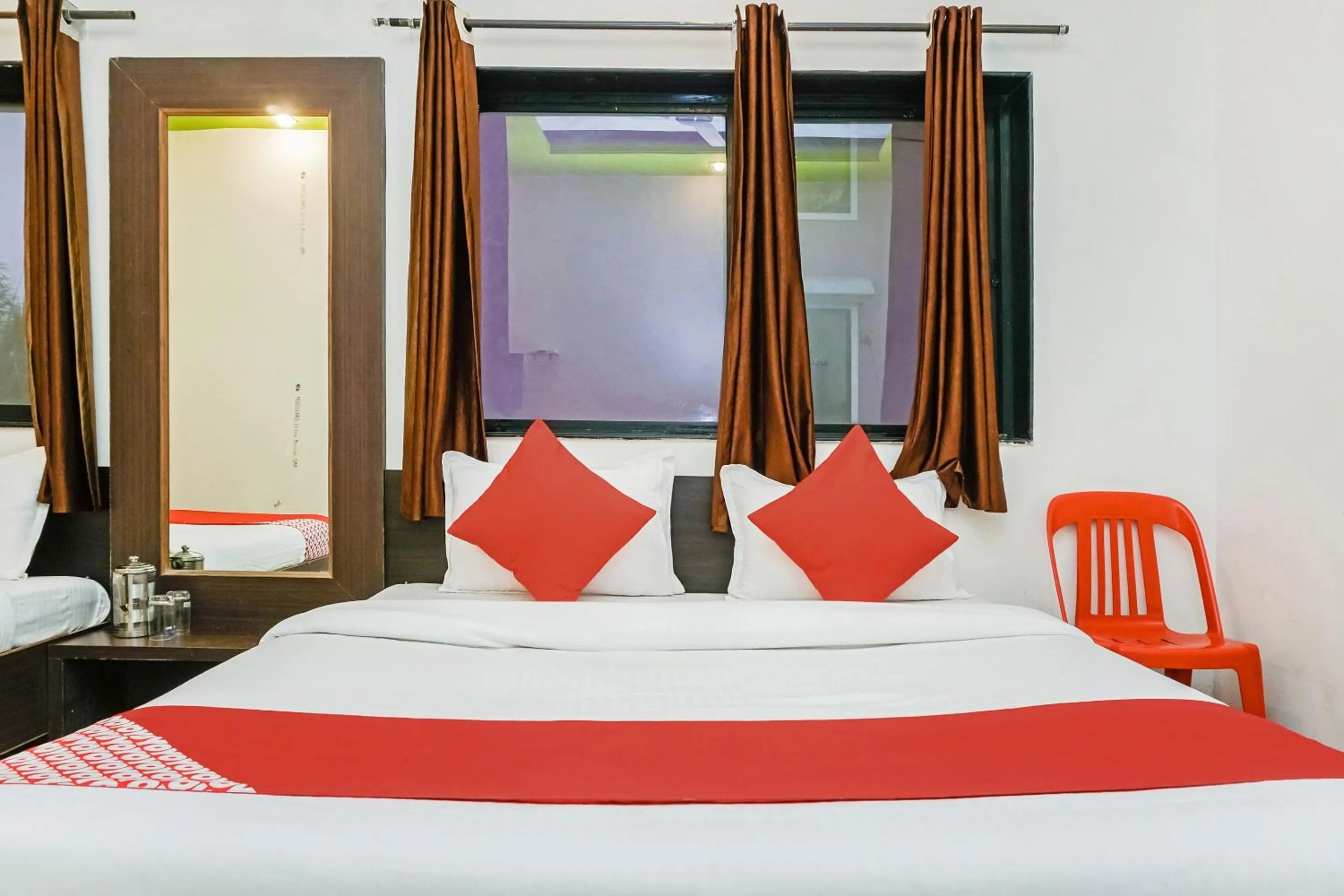 Bedroom, Bed in Hotel O Shirdi Sai Inn