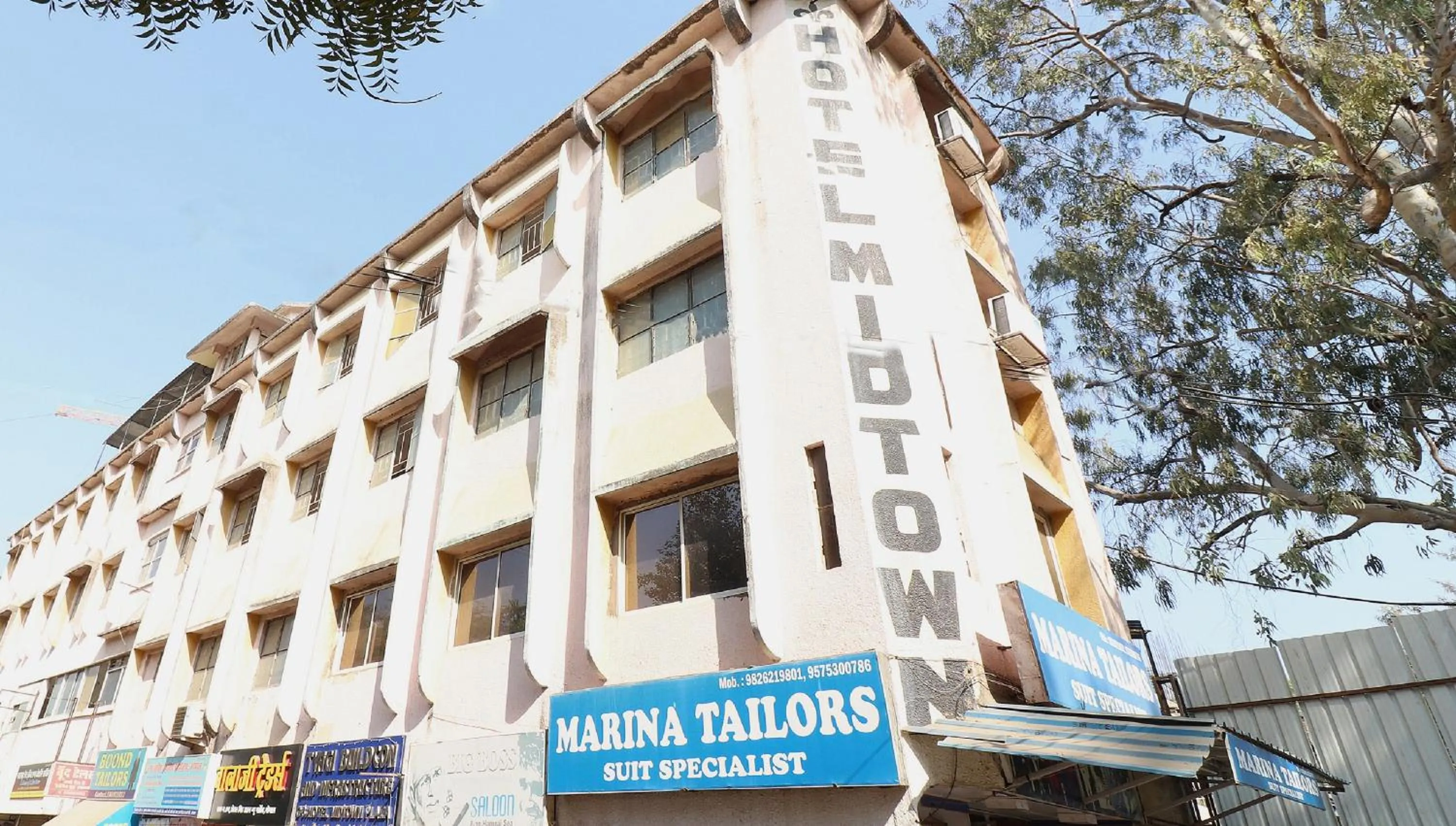 Facade/entrance in Hotel O Midtown