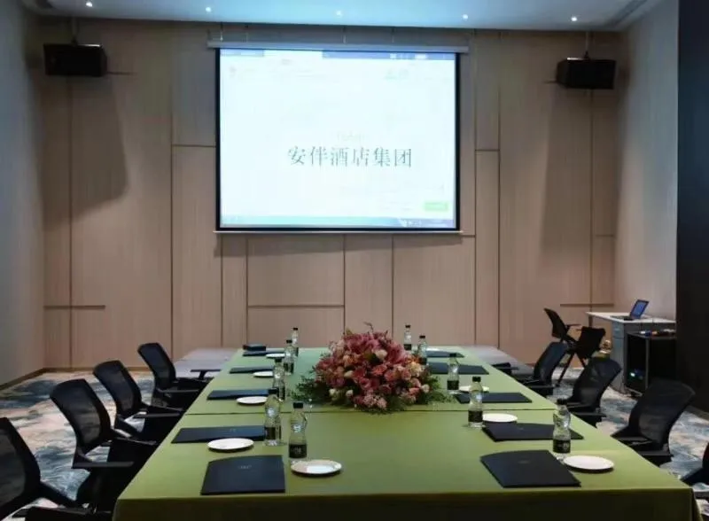 Meeting/conference room in Anban Hotel Shenzhen