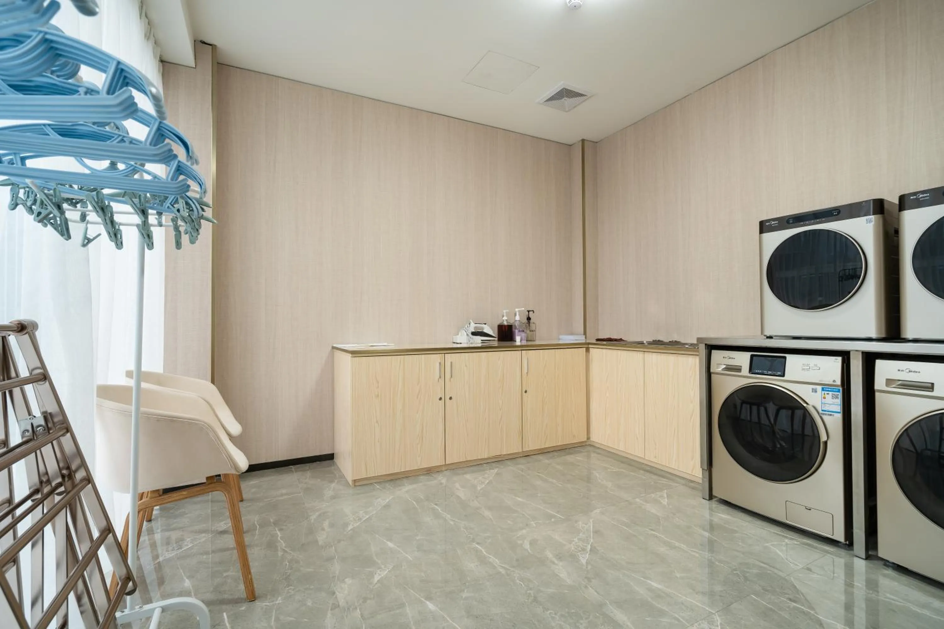 washing machine in Anban Hotel Shenzhen