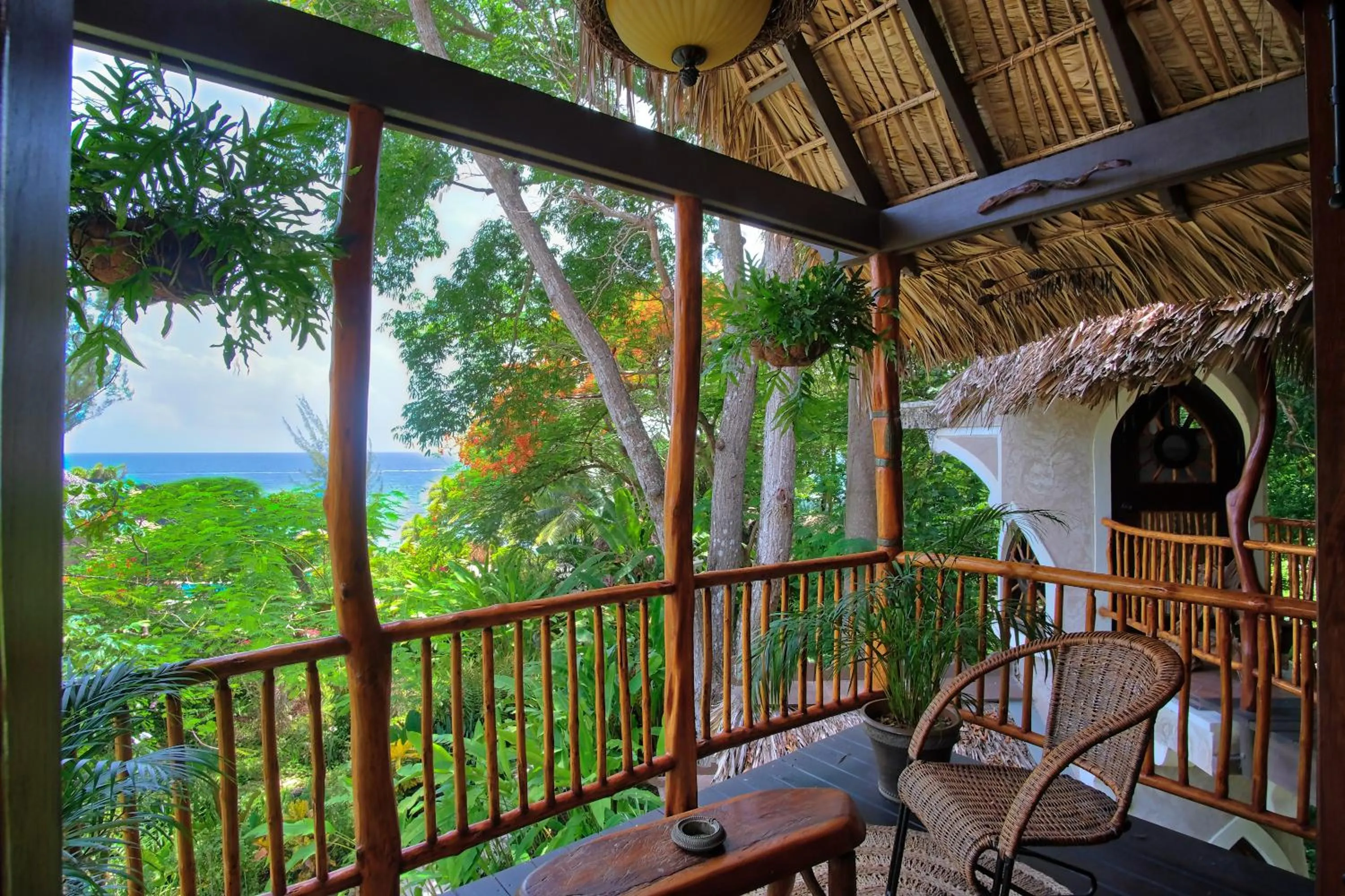 Hermosa Cove Villa Resort & Suites