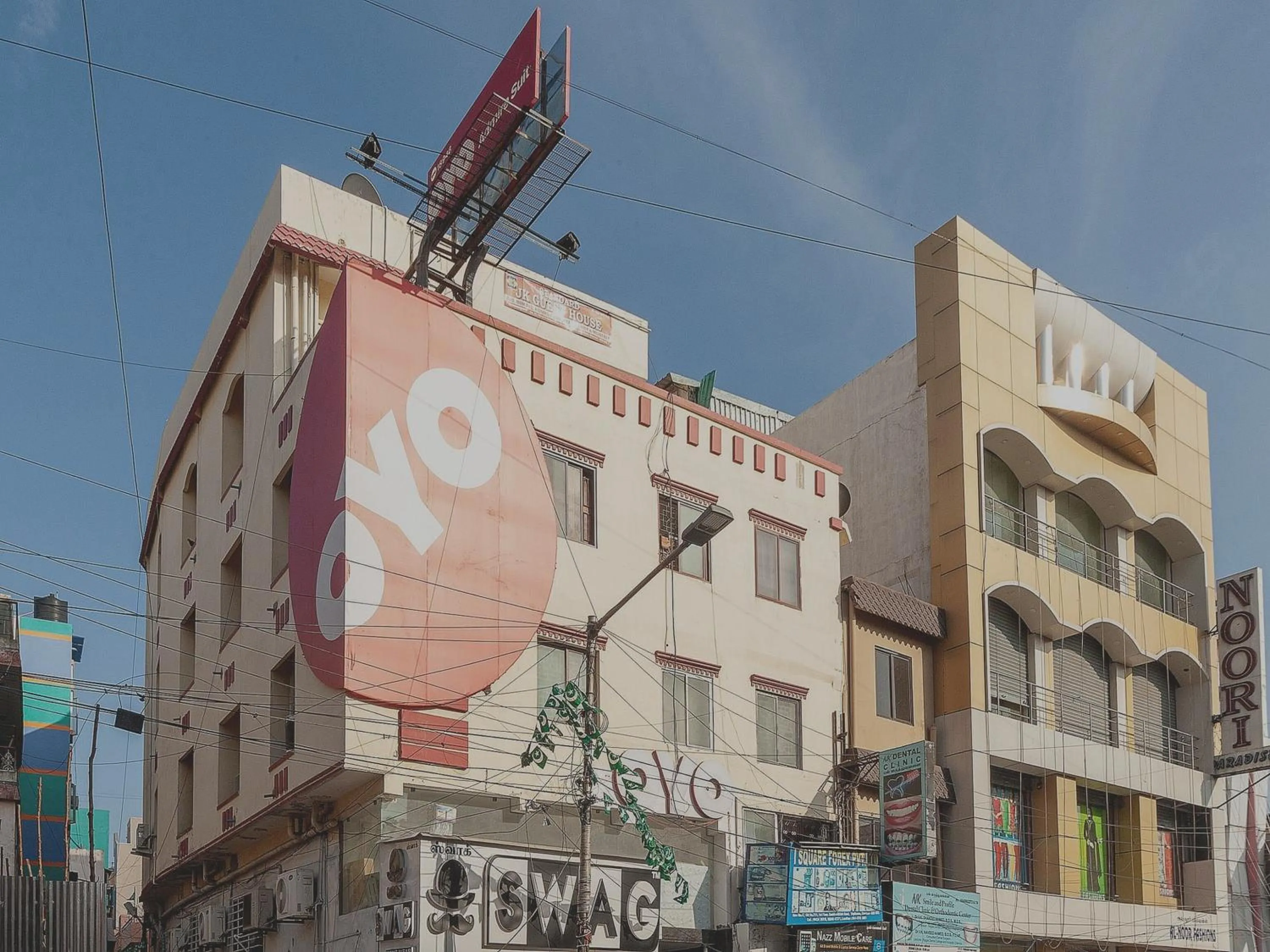 Facade/entrance, Property Building in  Super OYO Capital O Admire Suit Hospitality