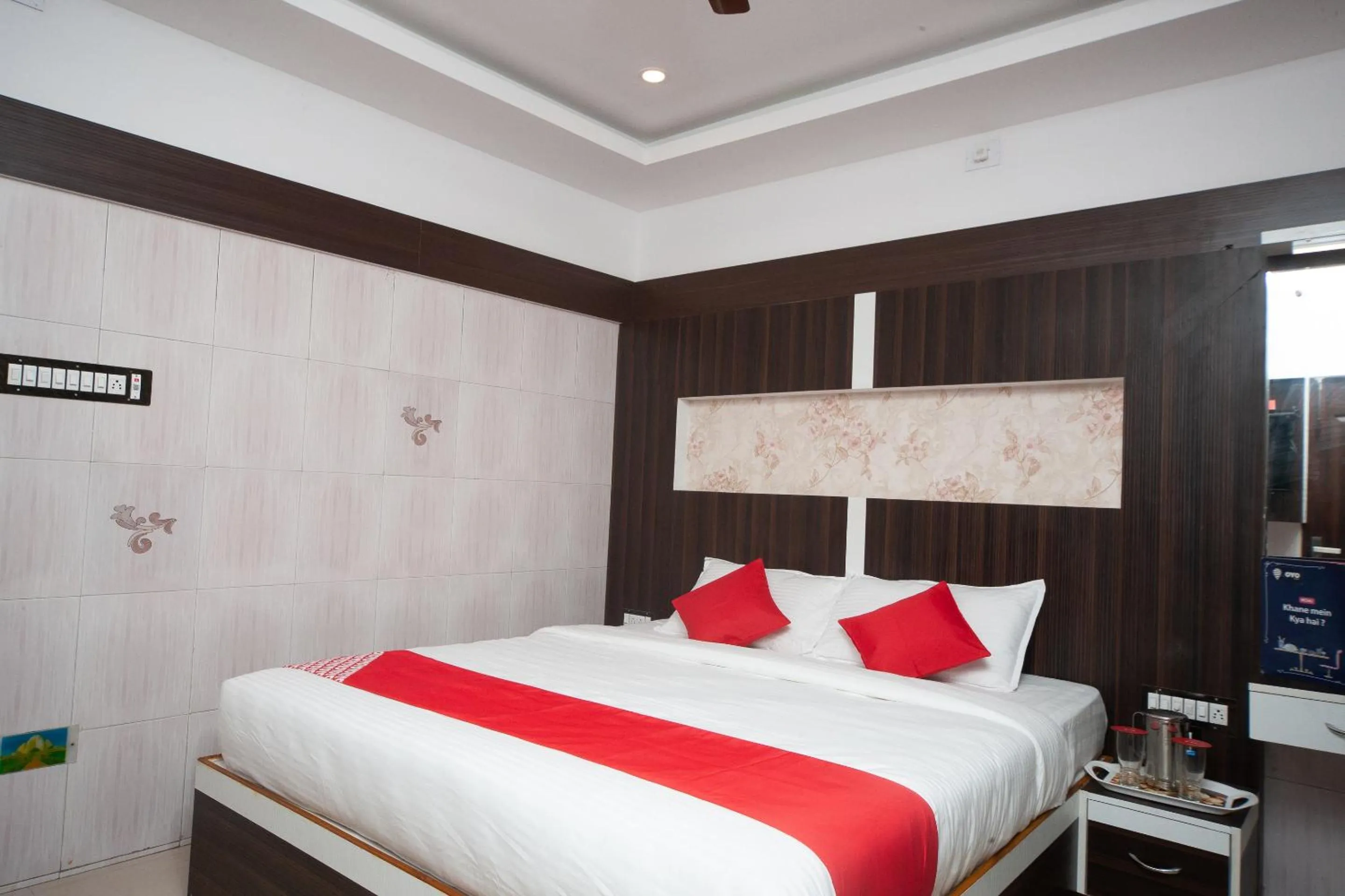 Bed in Peace Residency