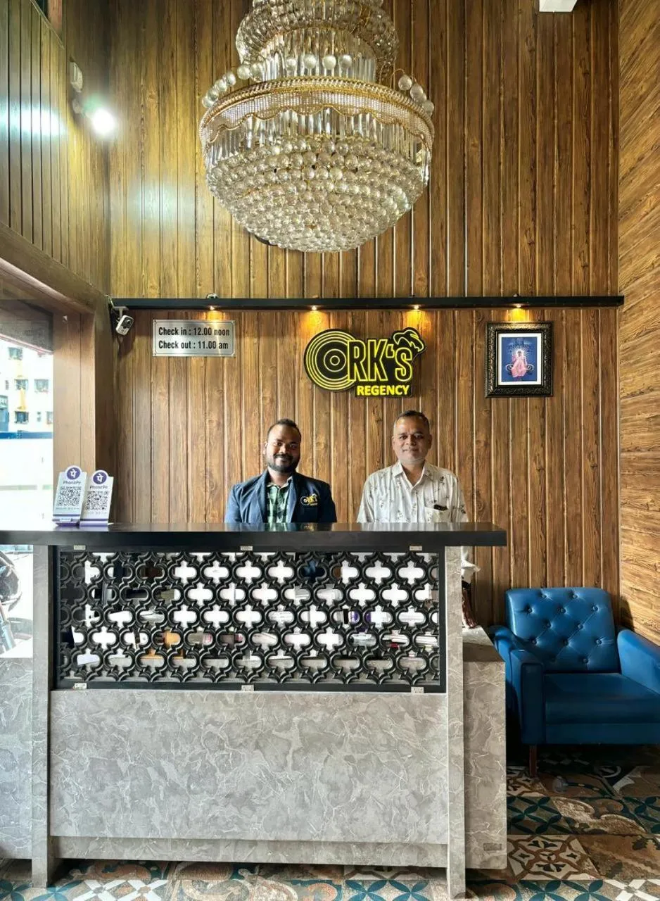 Lobby or reception in Hotel O RK's Regency Near Navale Hospital Back Gate