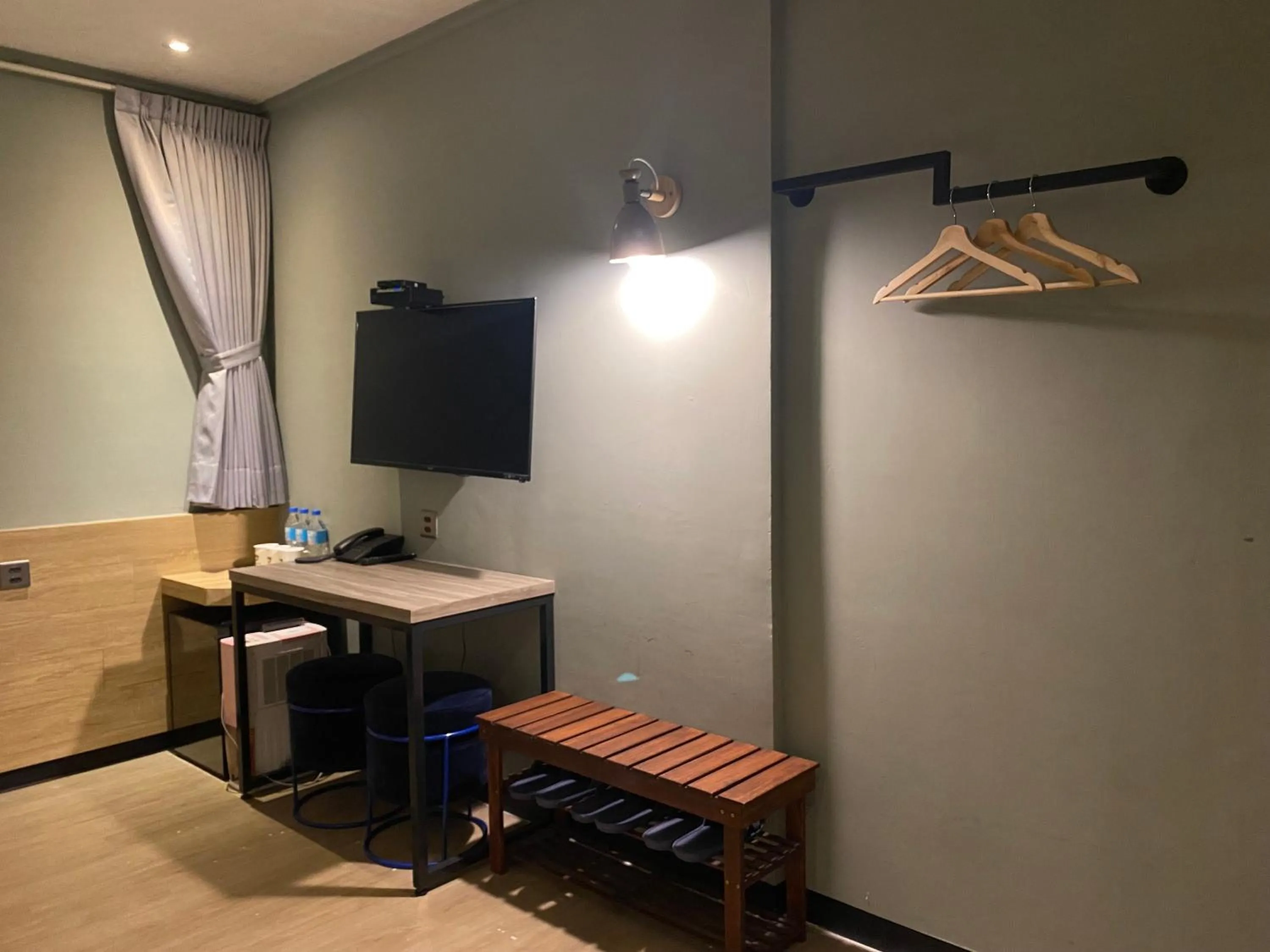 Bedroom in Prince Hotel