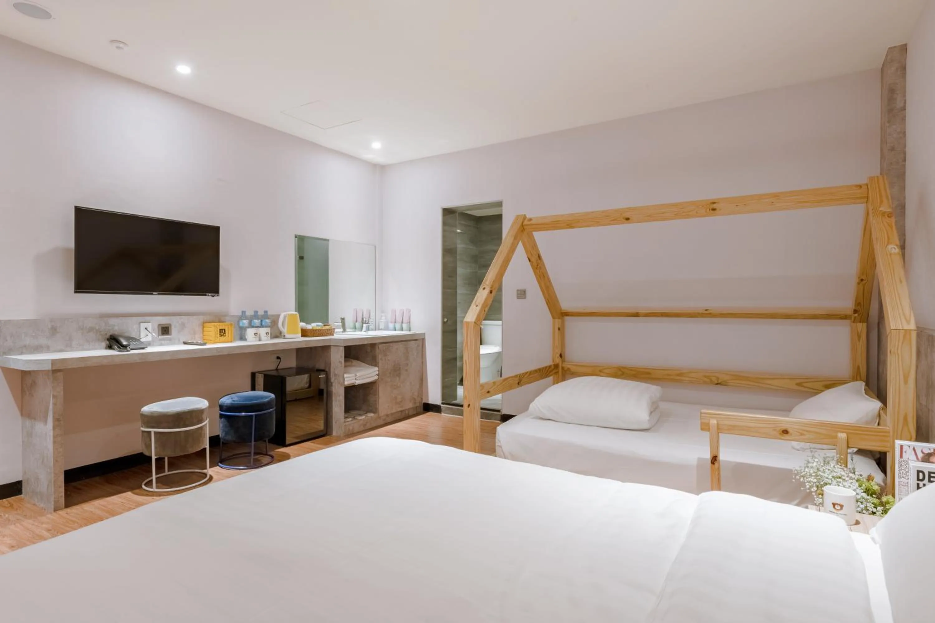 Photo of the whole room, Bed in Prince Hotel