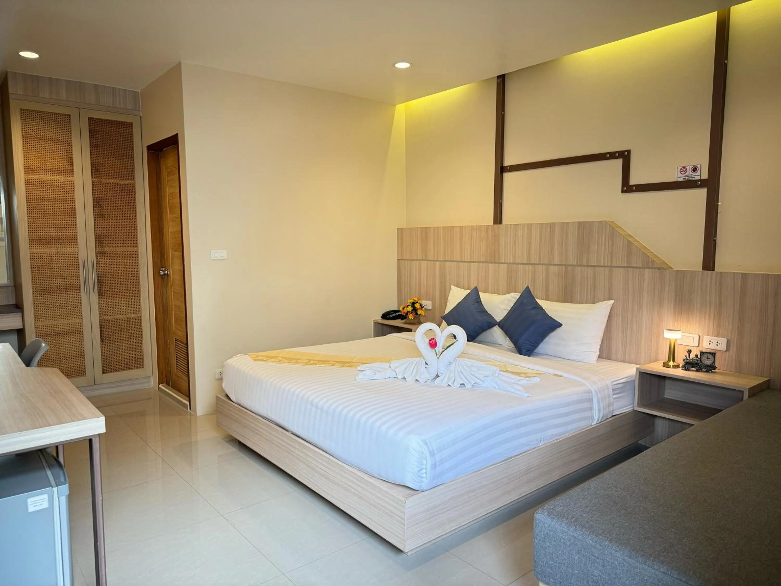 Photo of the whole room, Bed in The Way Patong Hotel