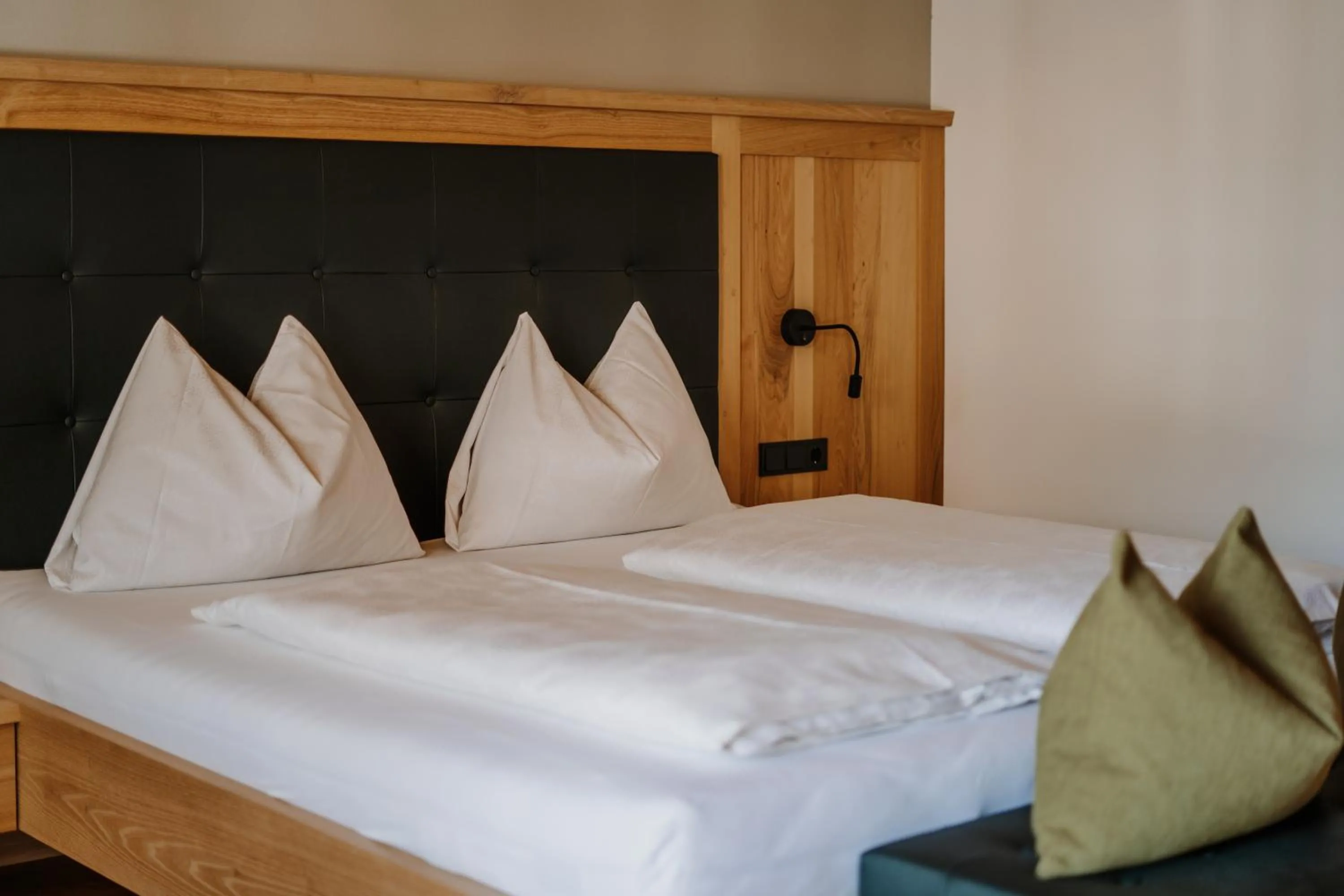 Bed in Hotel Weingut Klosterhof