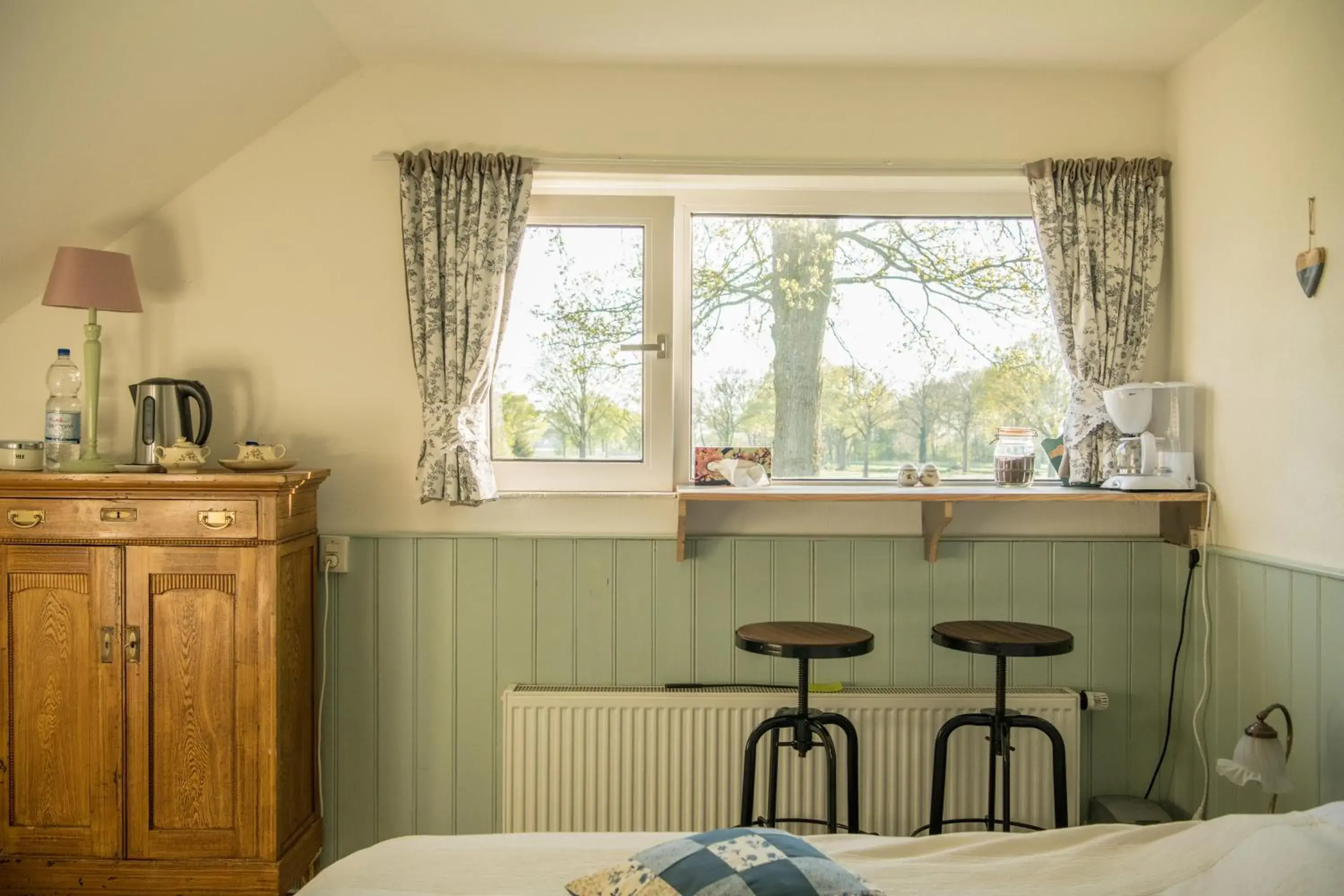 Deluxe Double Room in boerderijkamer Korenbloem Deluxe Double Room in boerderijkamer Korenbloem