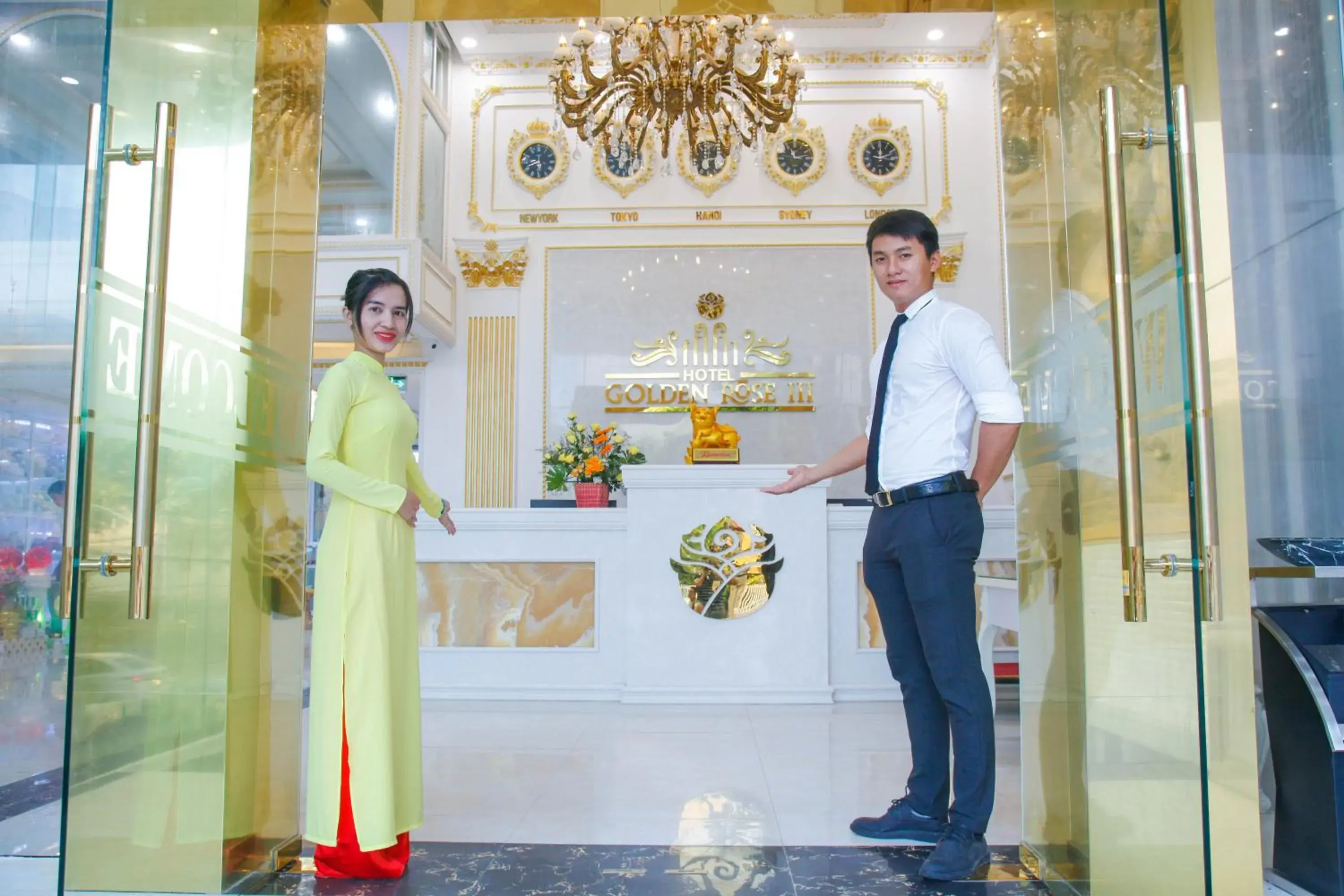 Lobby or reception in Royal Beach Hotel by THG Lobby or reception in Royal Beach Hotel by THG