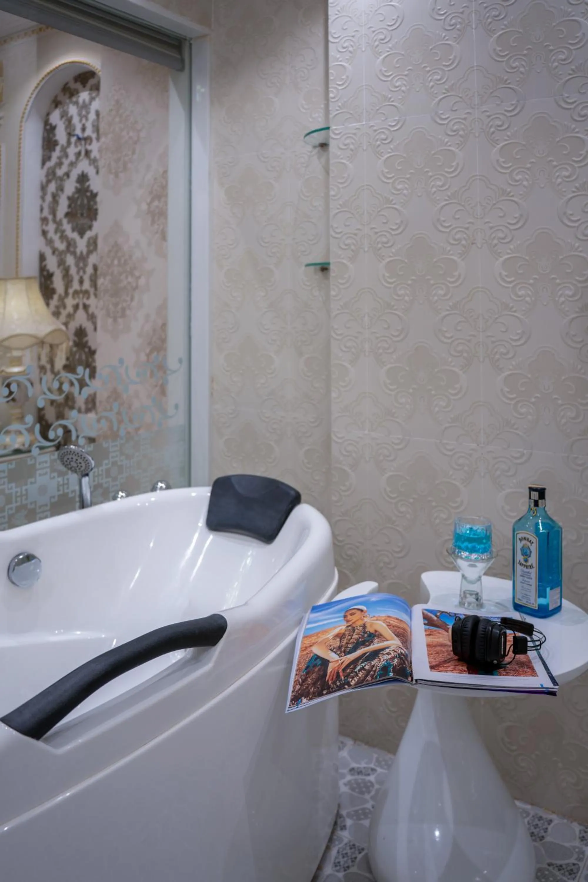 Bath in Royal Beach Hotel by THG