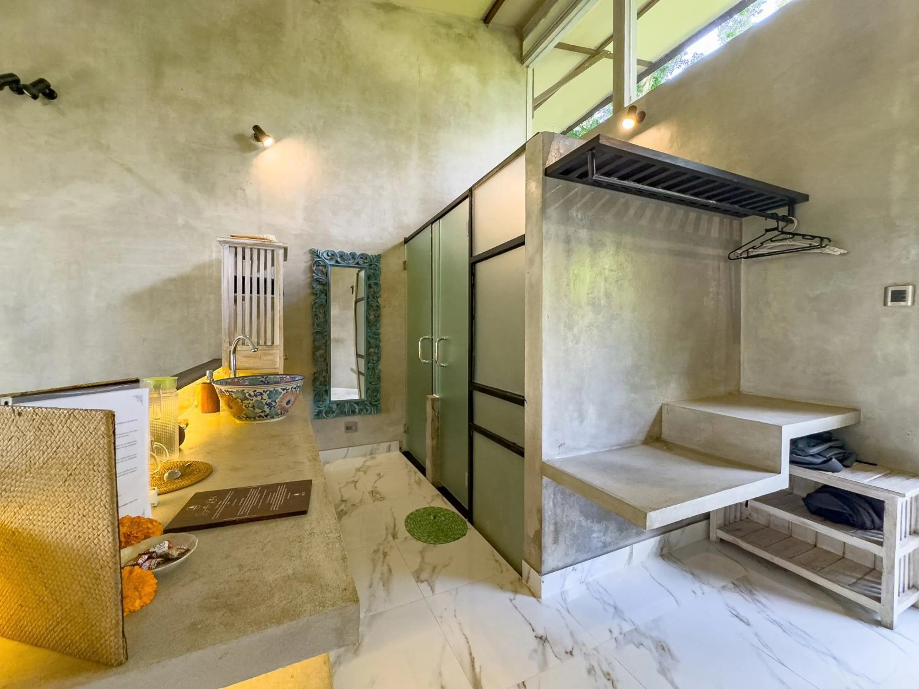 Bathroom, Bed in Gunung An Retreat
