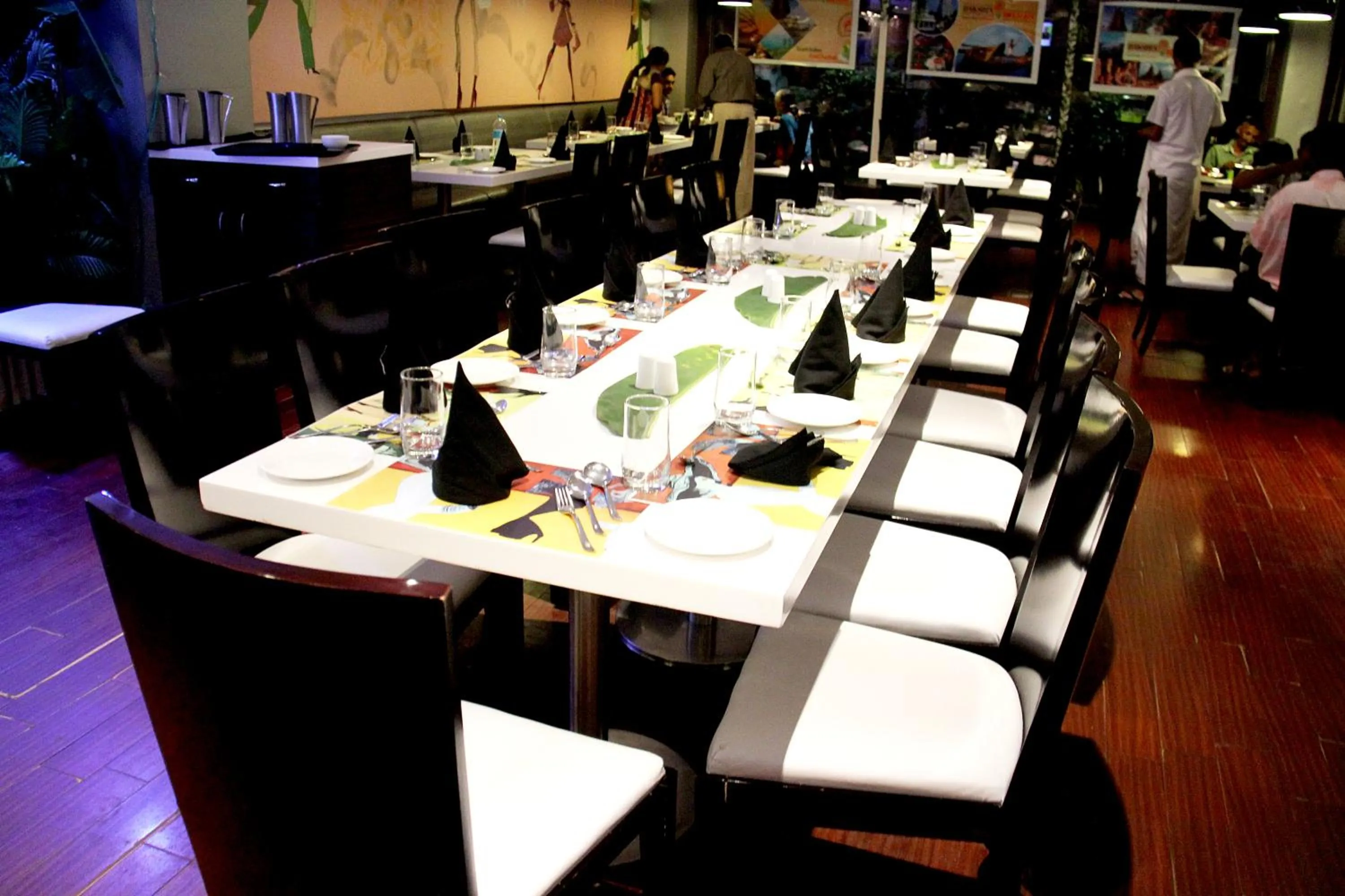 Restaurant/places to eat in The Fern Residency Rajkot