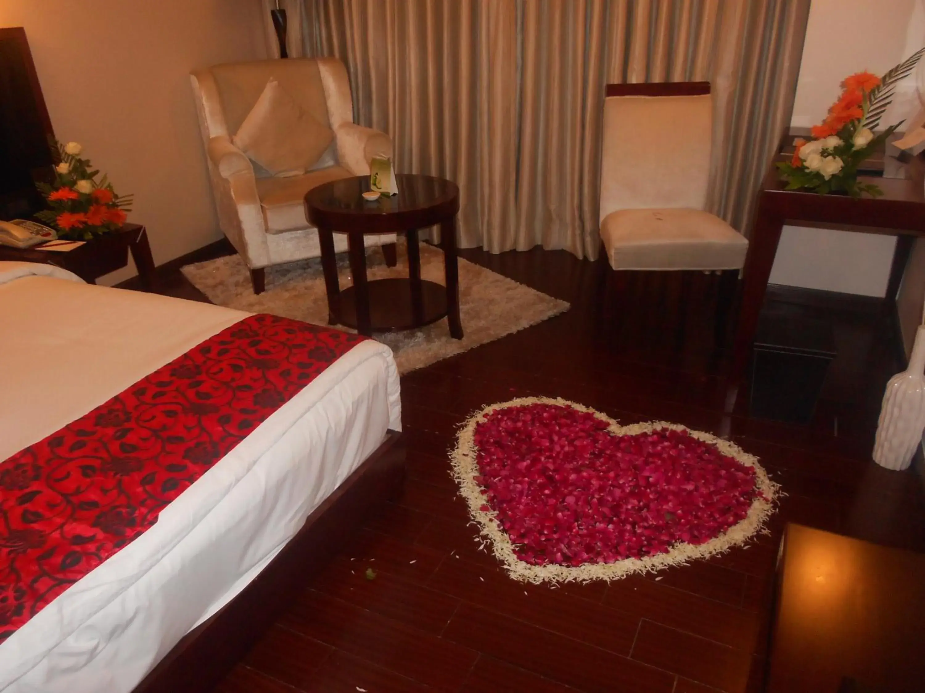 Photo of the whole room, Bed in The Fern Residency Rajkot Photo of the whole room, Bed in The Fern Residency Rajkot
