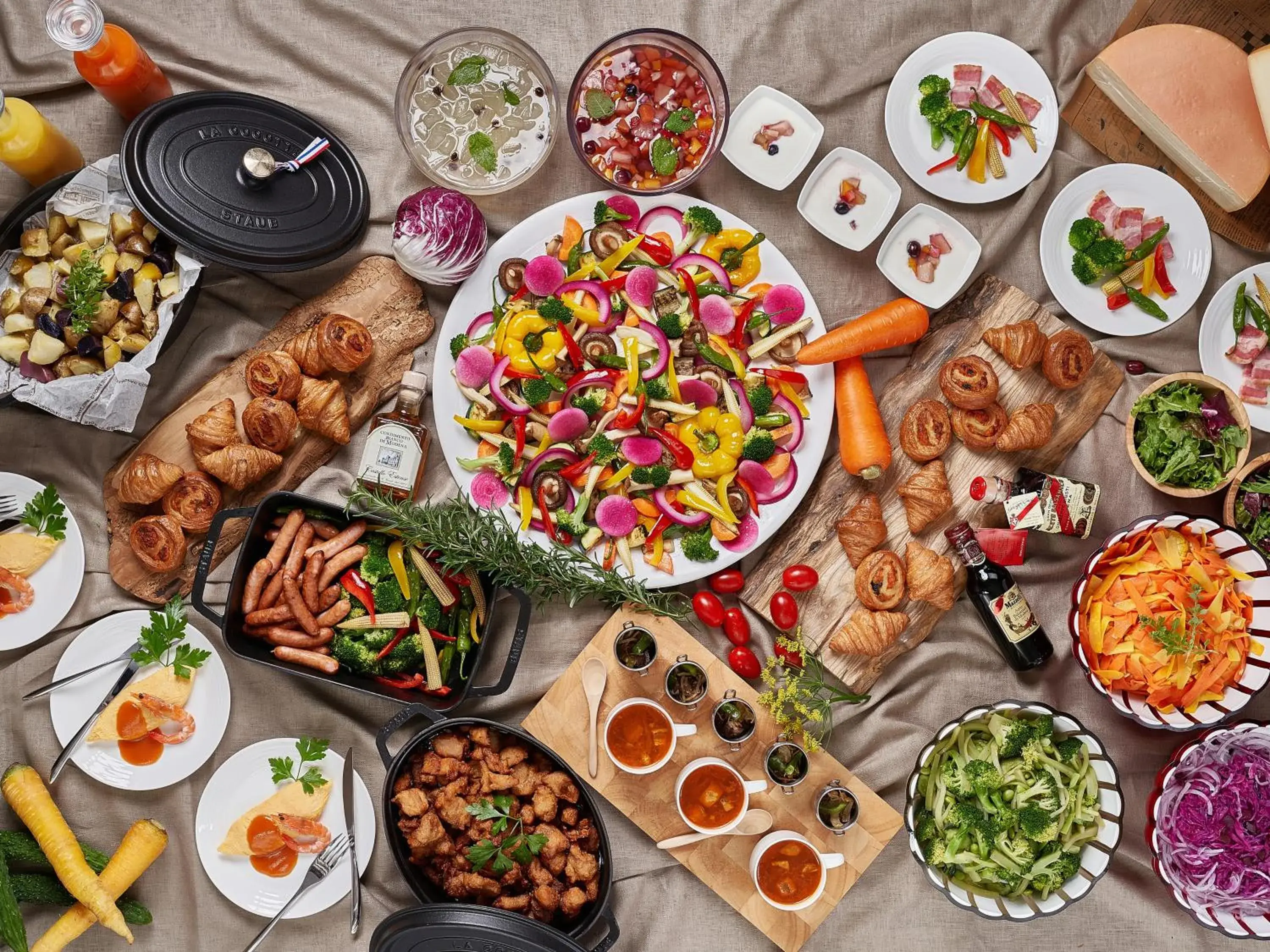 Food and drinks in Keio Prelia Hotel Sapporo Food and drinks in Keio Prelia Hotel Sapporo