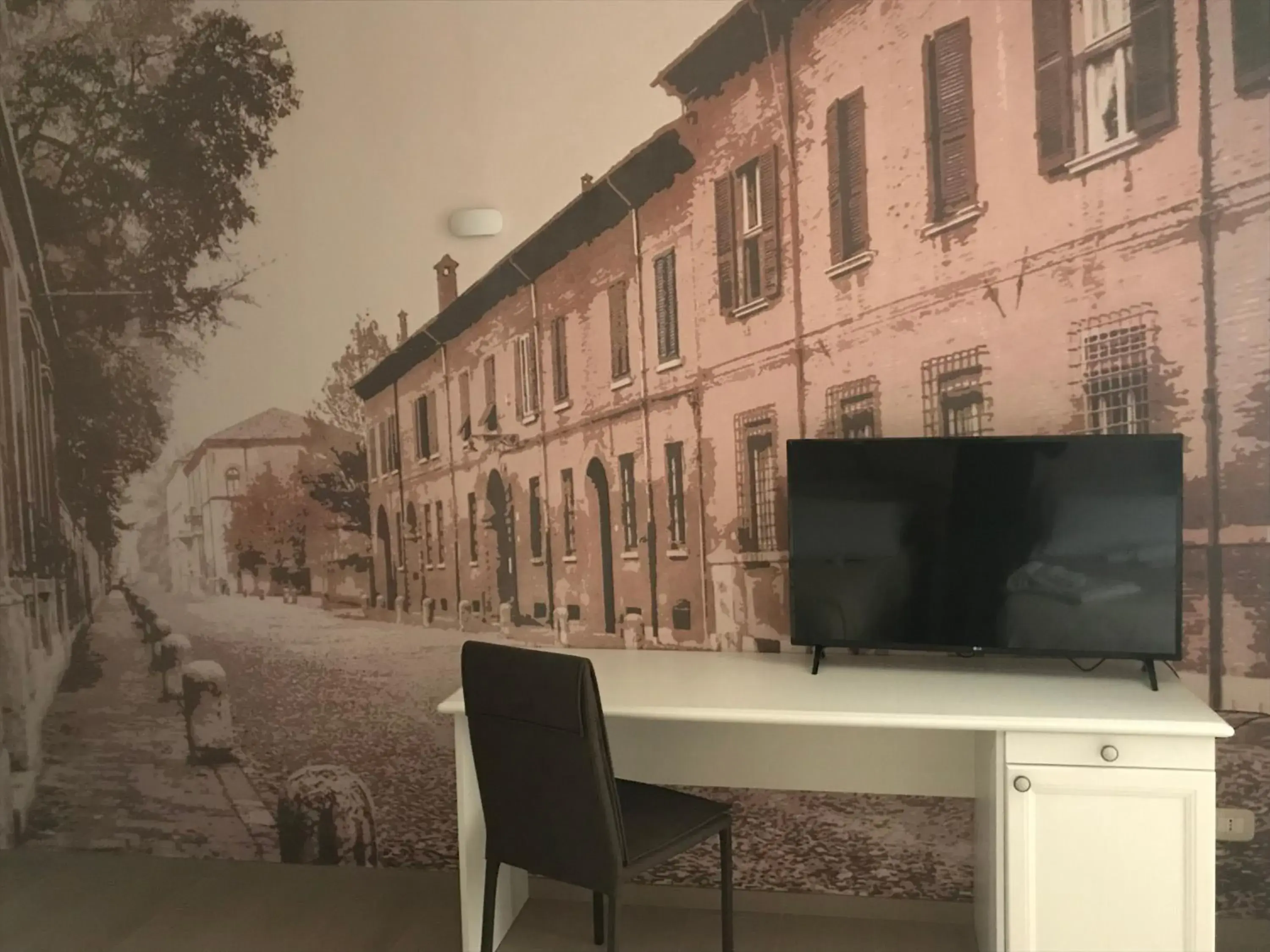 Economy Double Room - single occupancy in Monteborre Economy Double Room - single occupancy in Monteborre