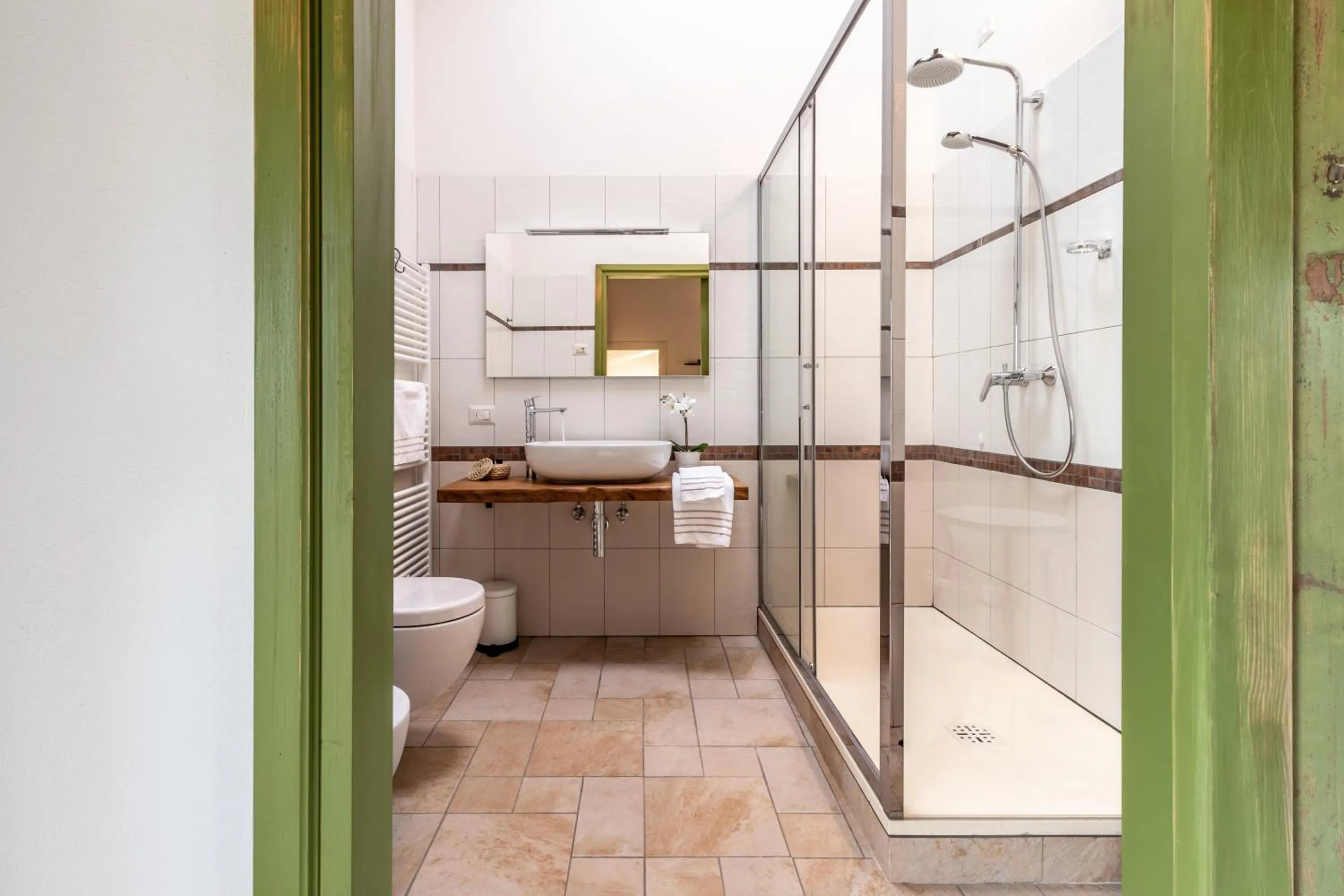 Shower in Monteborre