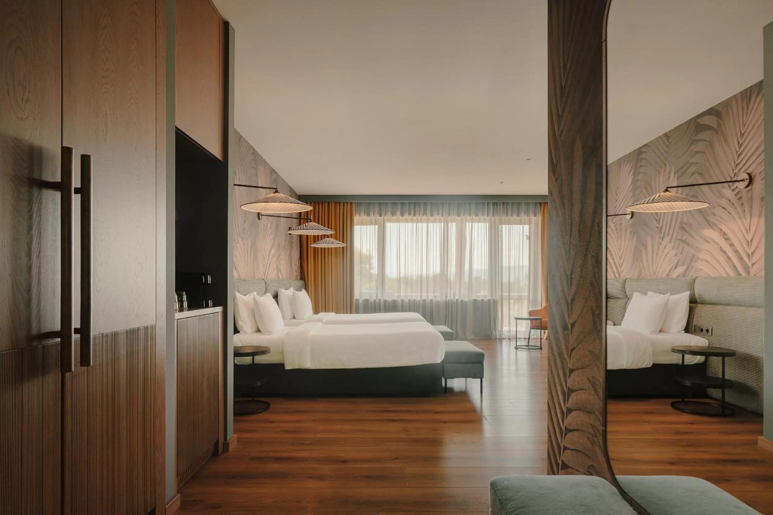 Living room, Bed in Lopota Lake Resort & Spa