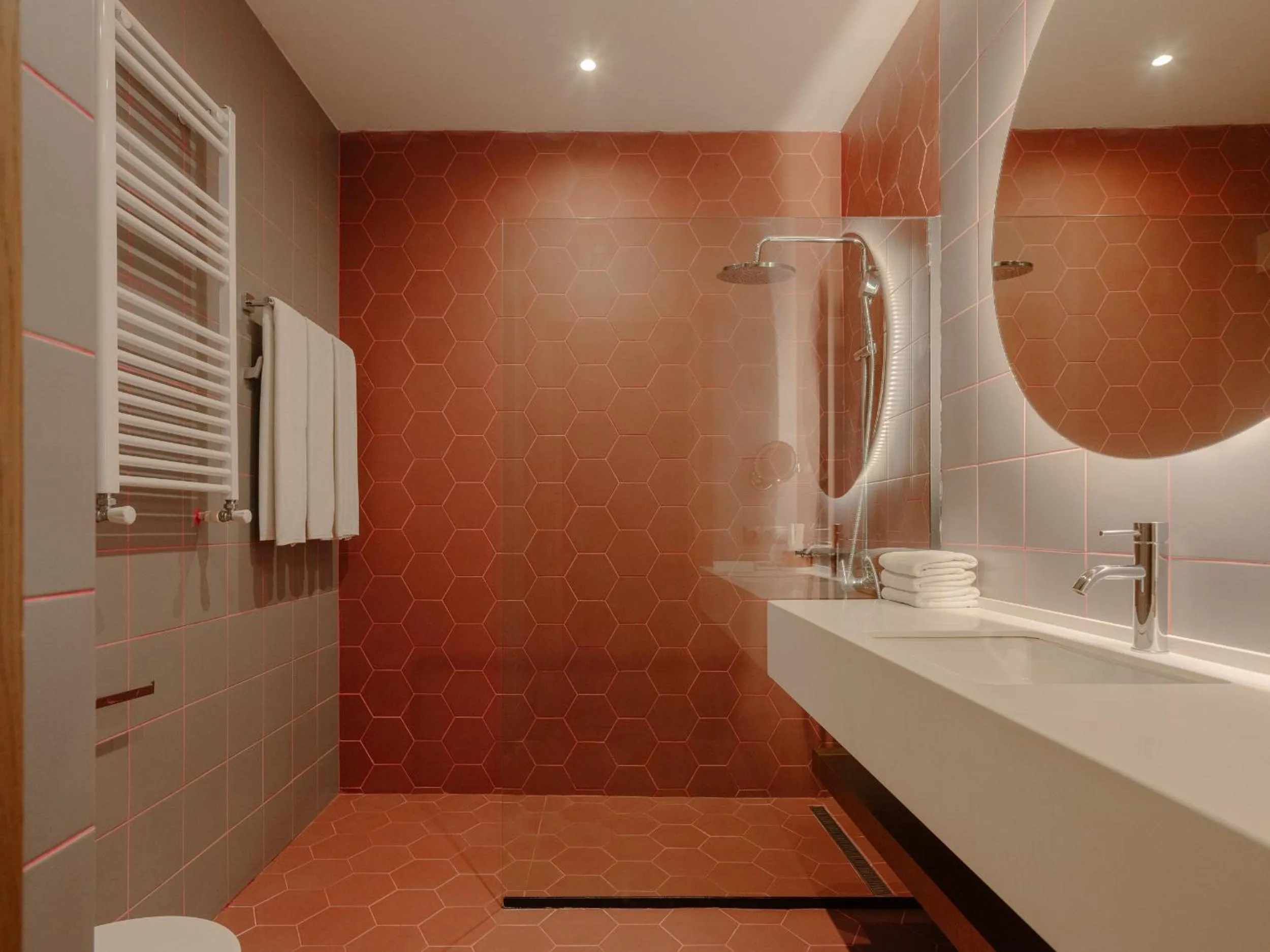 Shower in Lopota Lake Resort & Spa