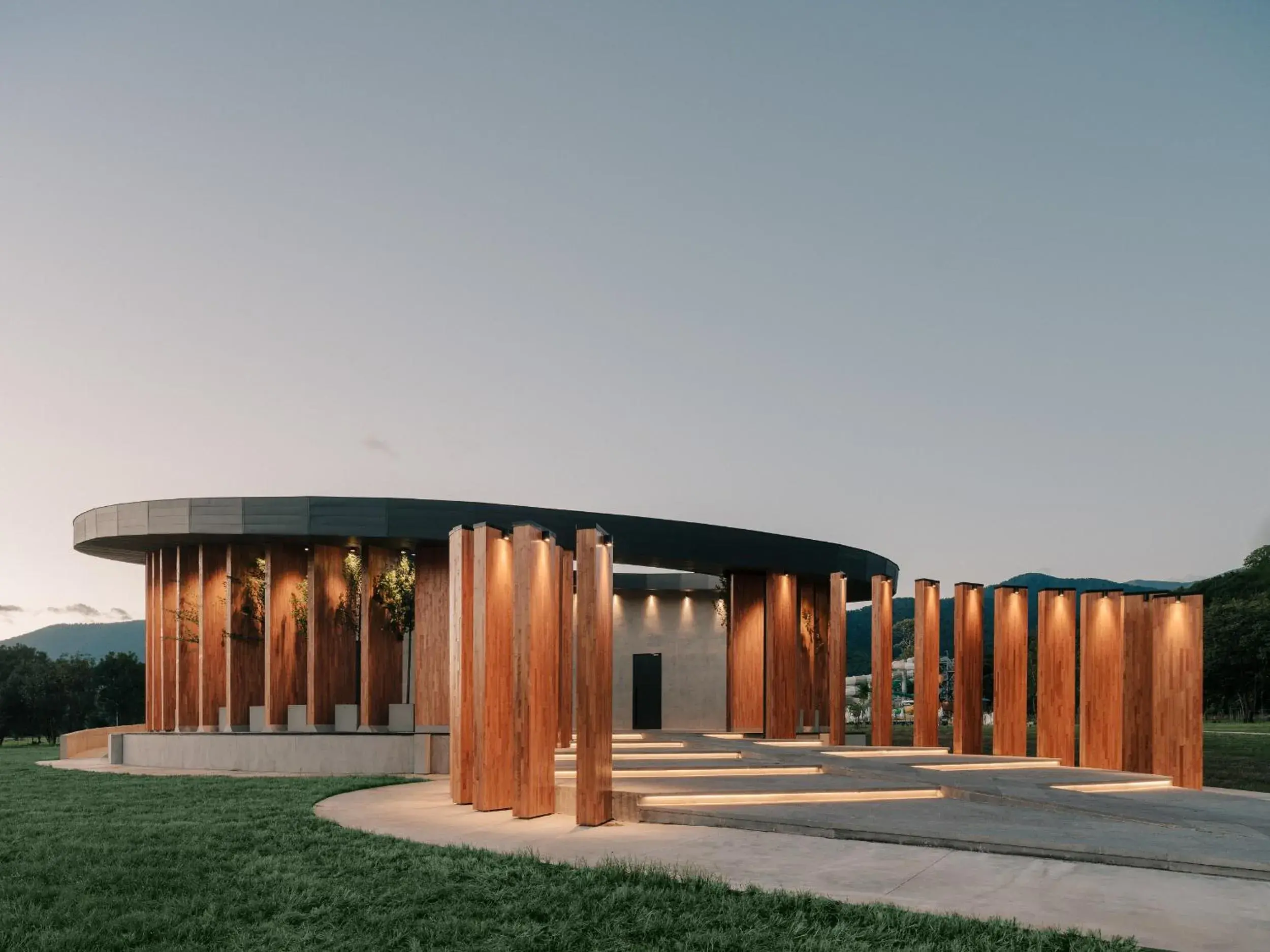 Restaurant/places to eat in Lopota Lake Resort & Spa Restaurant/places to eat in Lopota Lake Resort & Spa