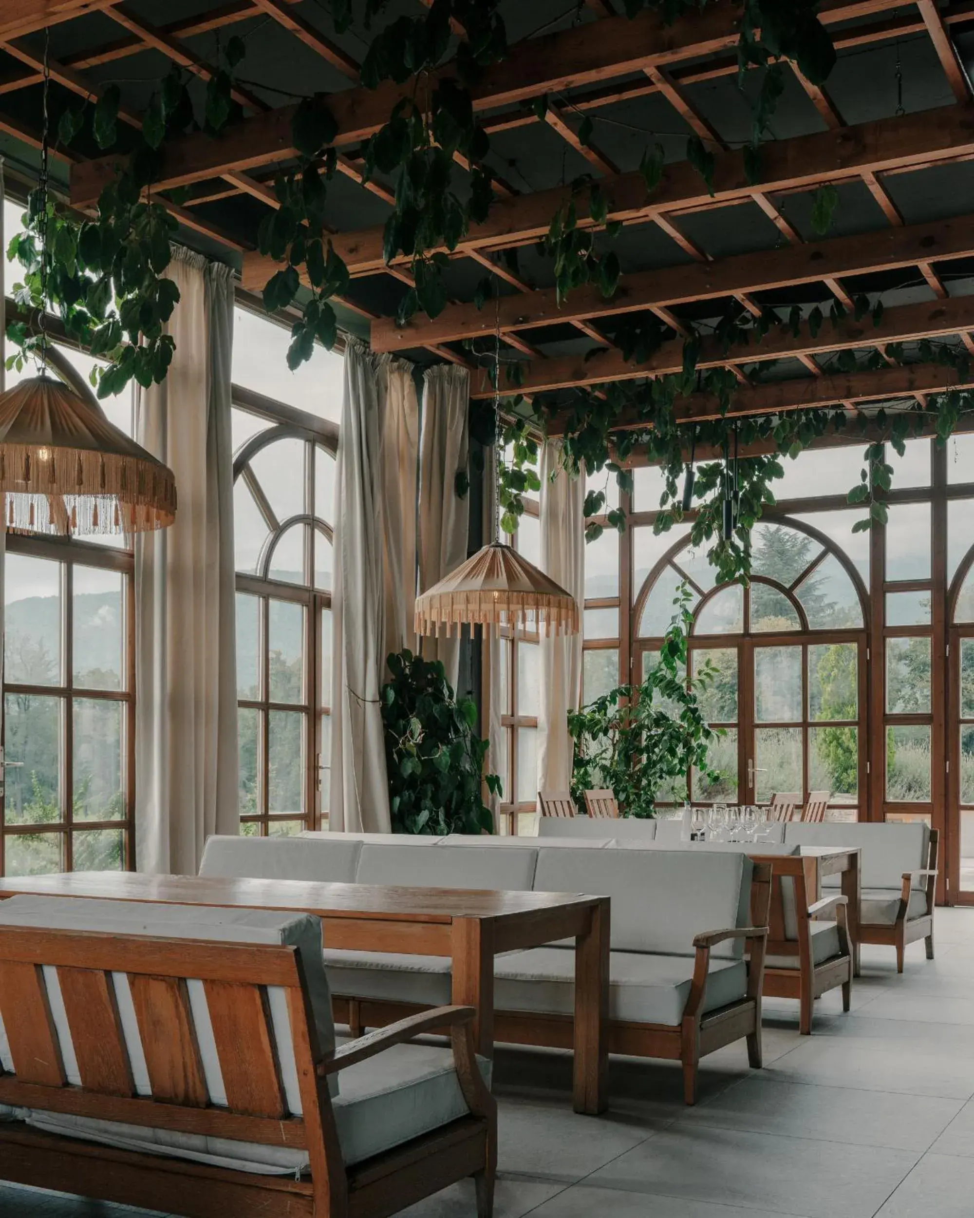 Restaurant/places to eat in Lopota Lake Resort & Spa Restaurant/places to eat in Lopota Lake Resort & Spa