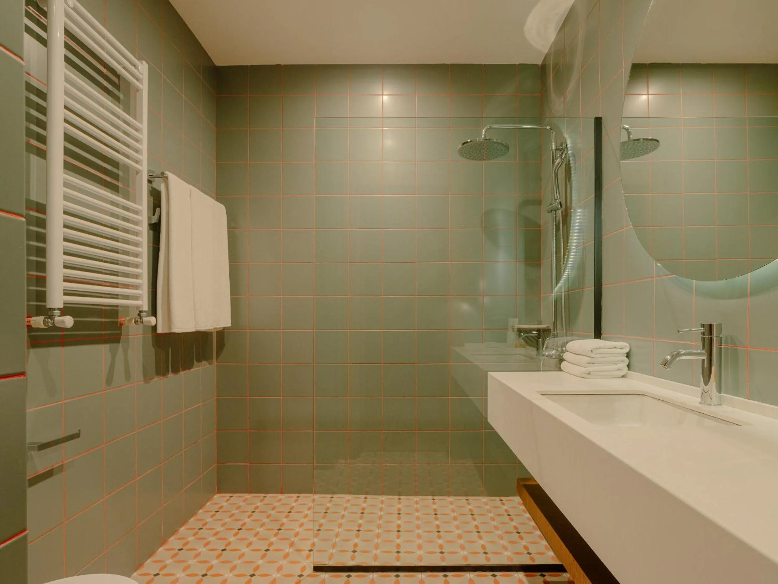 Shower in Lopota Lake Resort & Spa