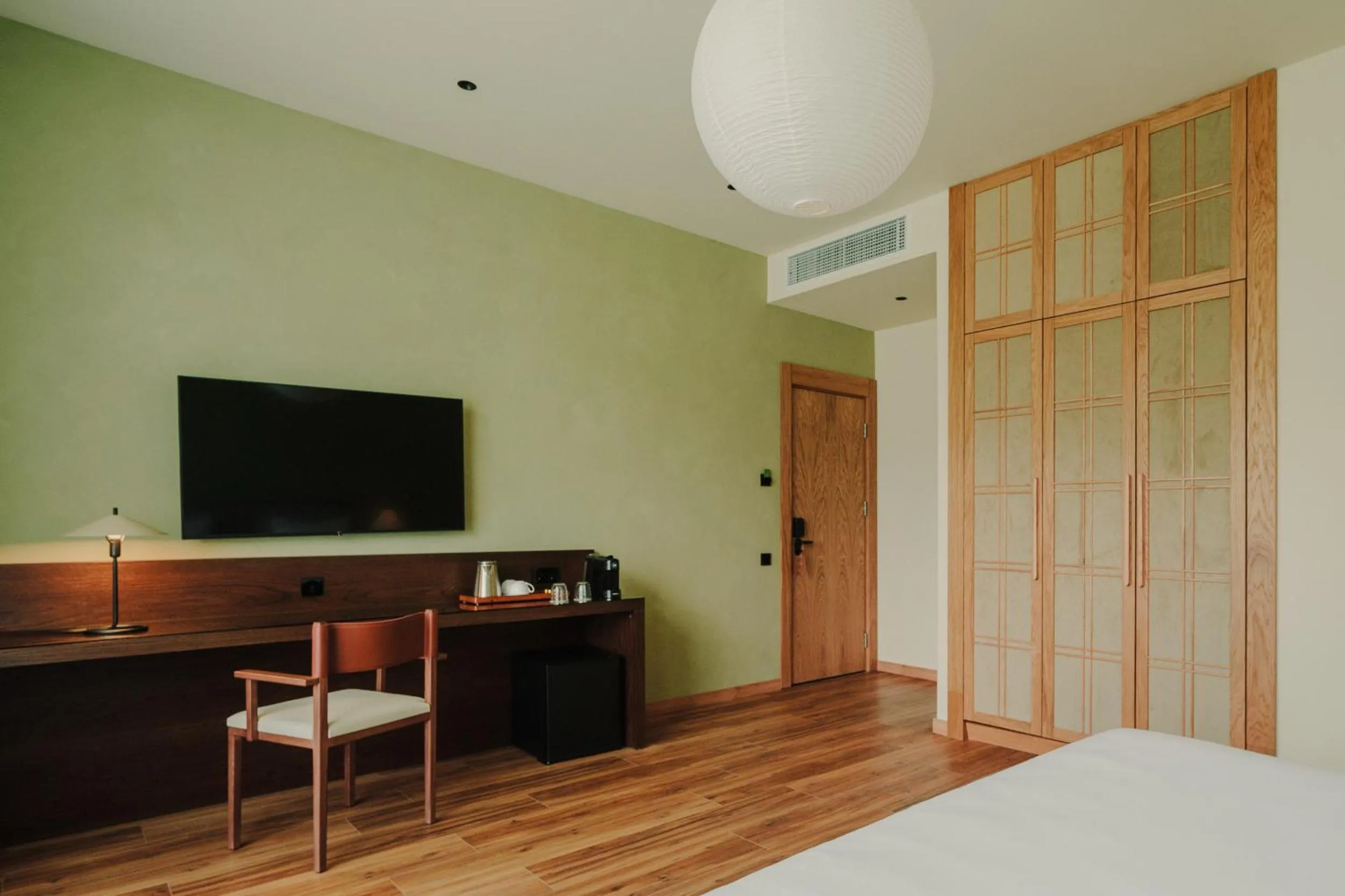 Bedroom, Bed in Lopota Lake Resort & Spa