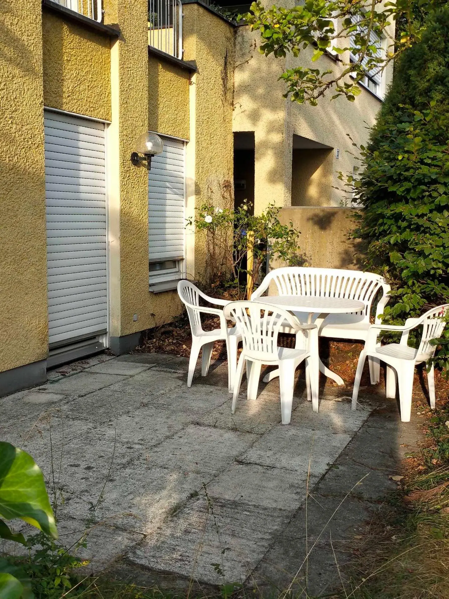 Sonnige EG_Wohnung mit Garten Terr Sonnige EG_Wohnung mit Garten Terr