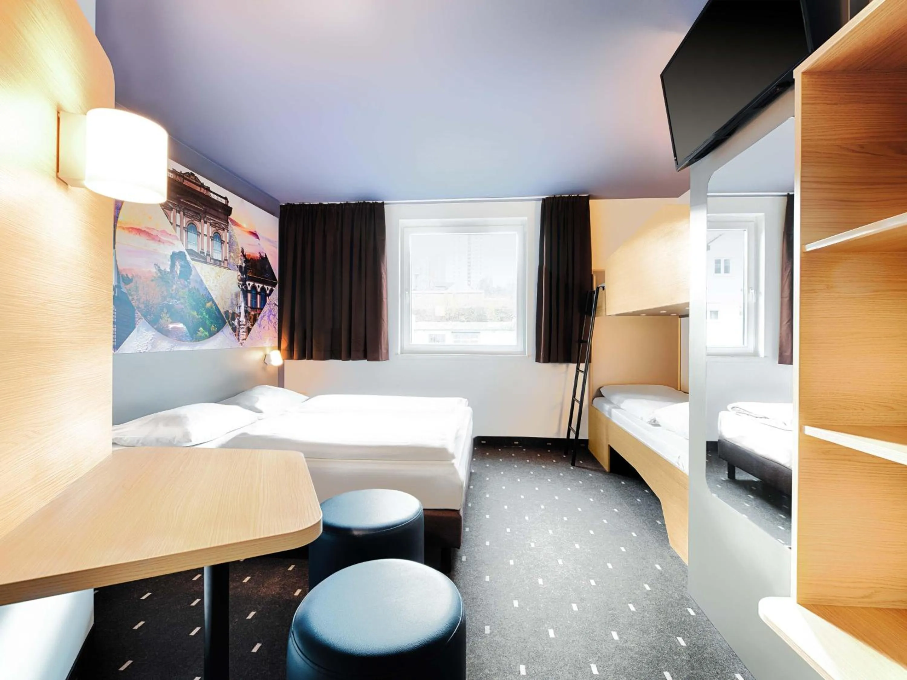 Photo of the whole room, Bed in B&B Hotel Kaiserslautern