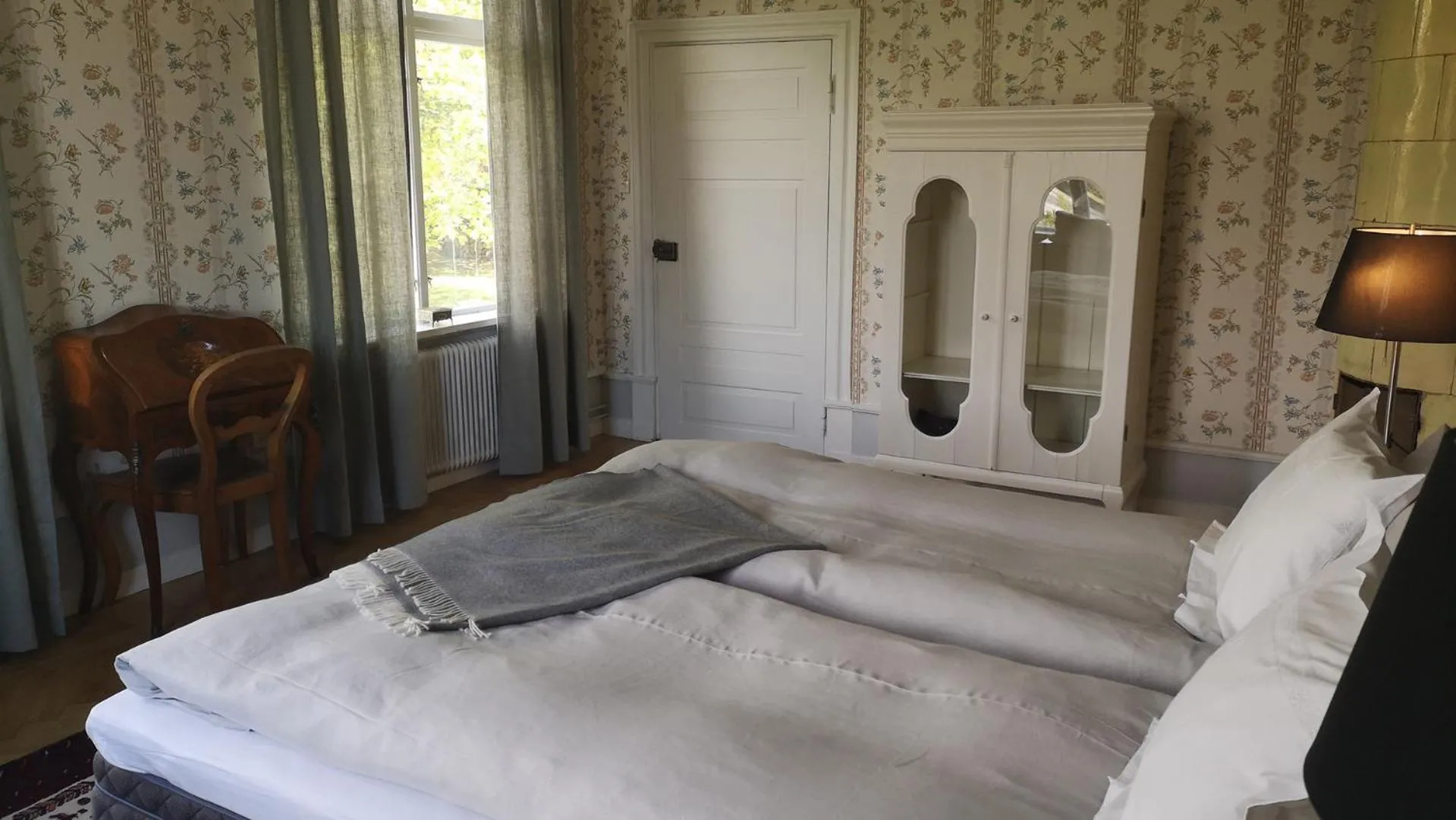 Bed in Hoby Gård B&B