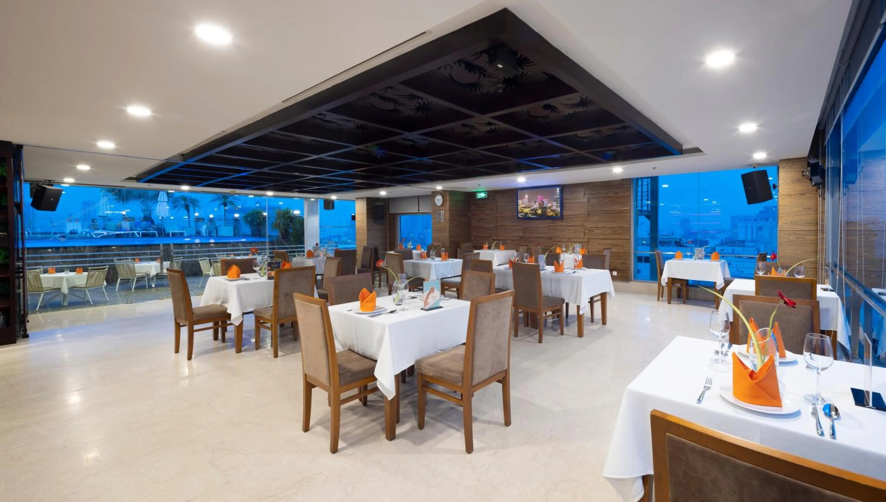 Restaurant/places to eat in Eden Star Saigon Hotel