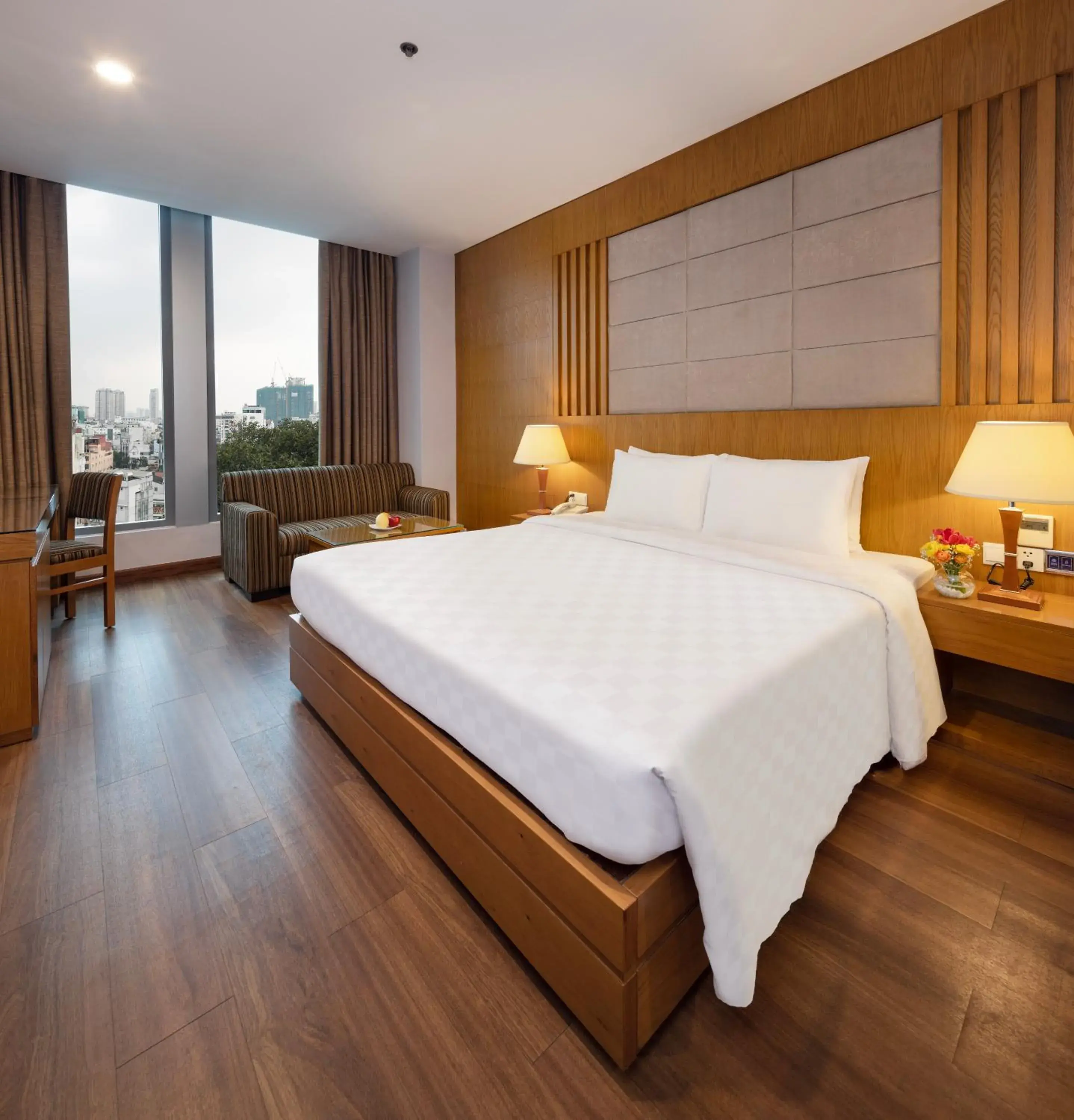 Executive Double Room with City View and daily afternoon tea in Eden Star Saigon Hotel Executive Double Room with City View and daily afternoon tea in Eden Star Saigon Hotel