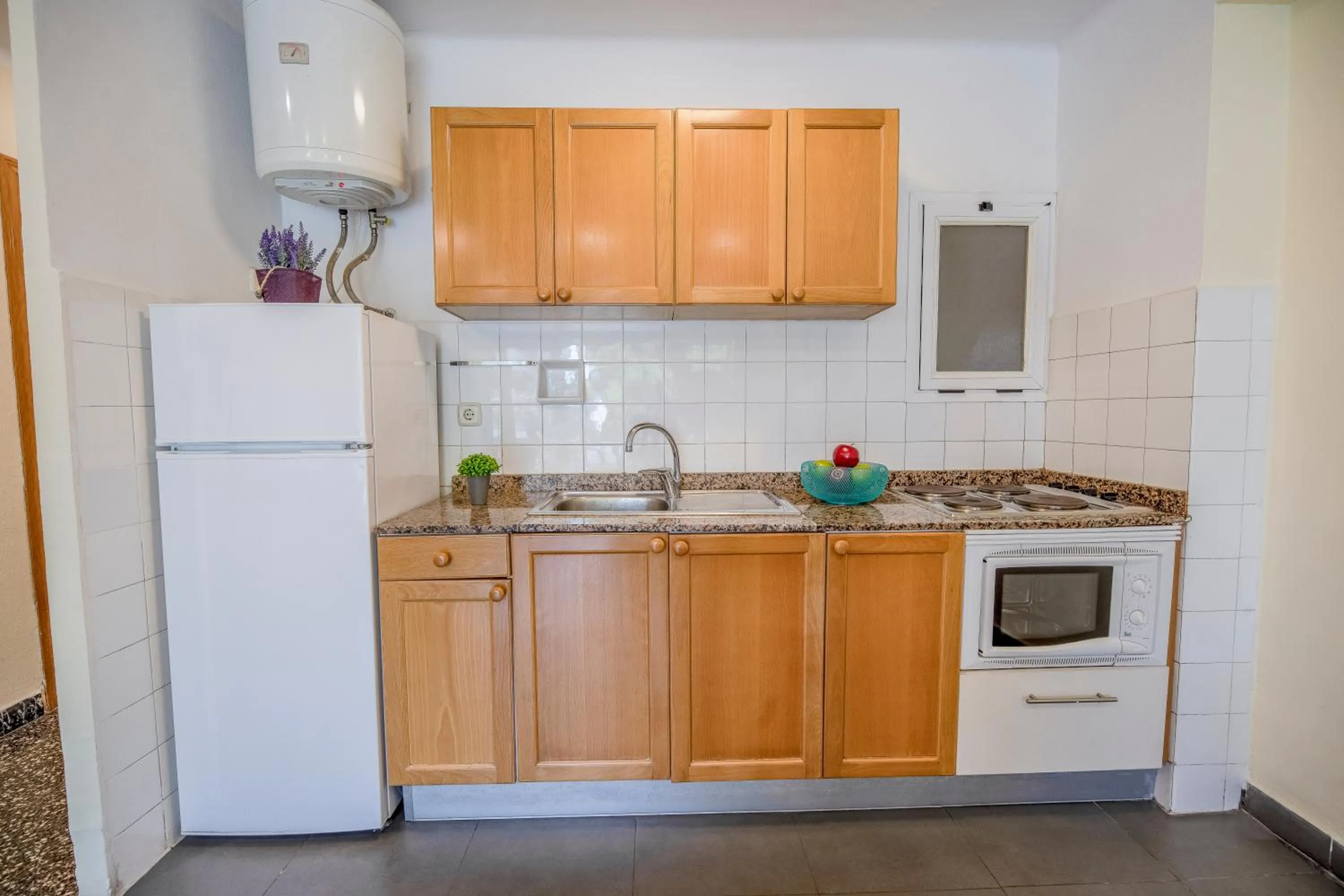 Kitchen or kitchenette in Rentalmar Goya