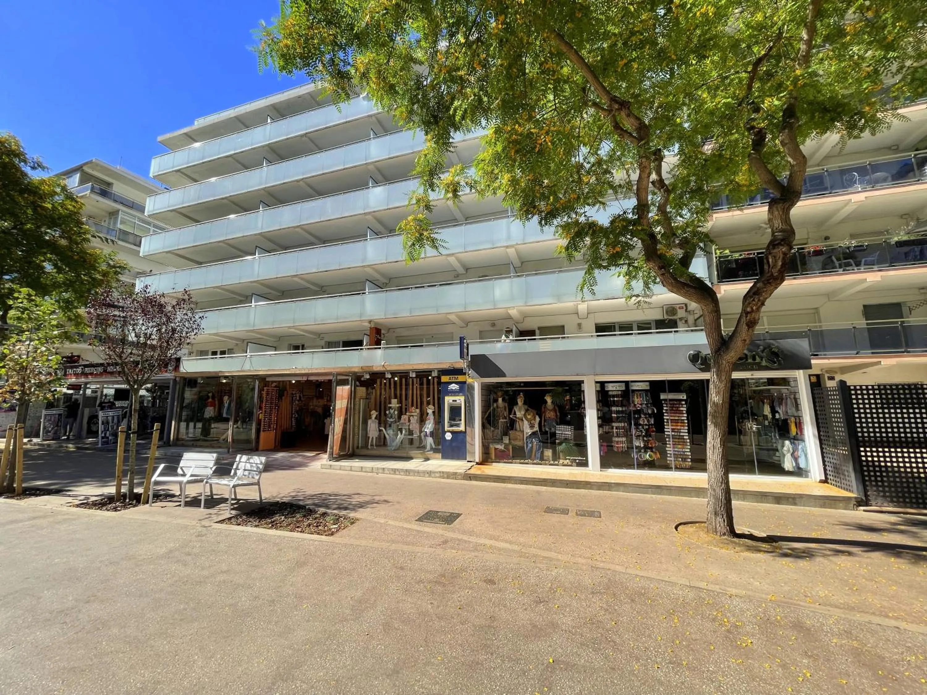Property building in Rentalmar Goya