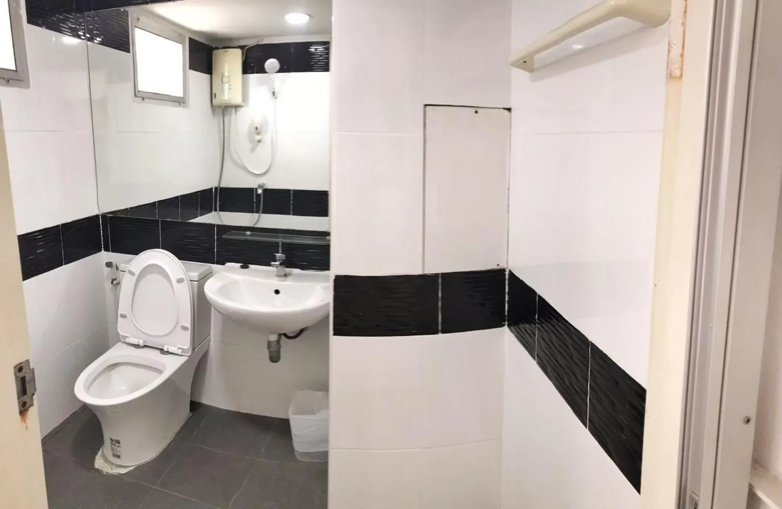 48 Ville Donmuang Airport