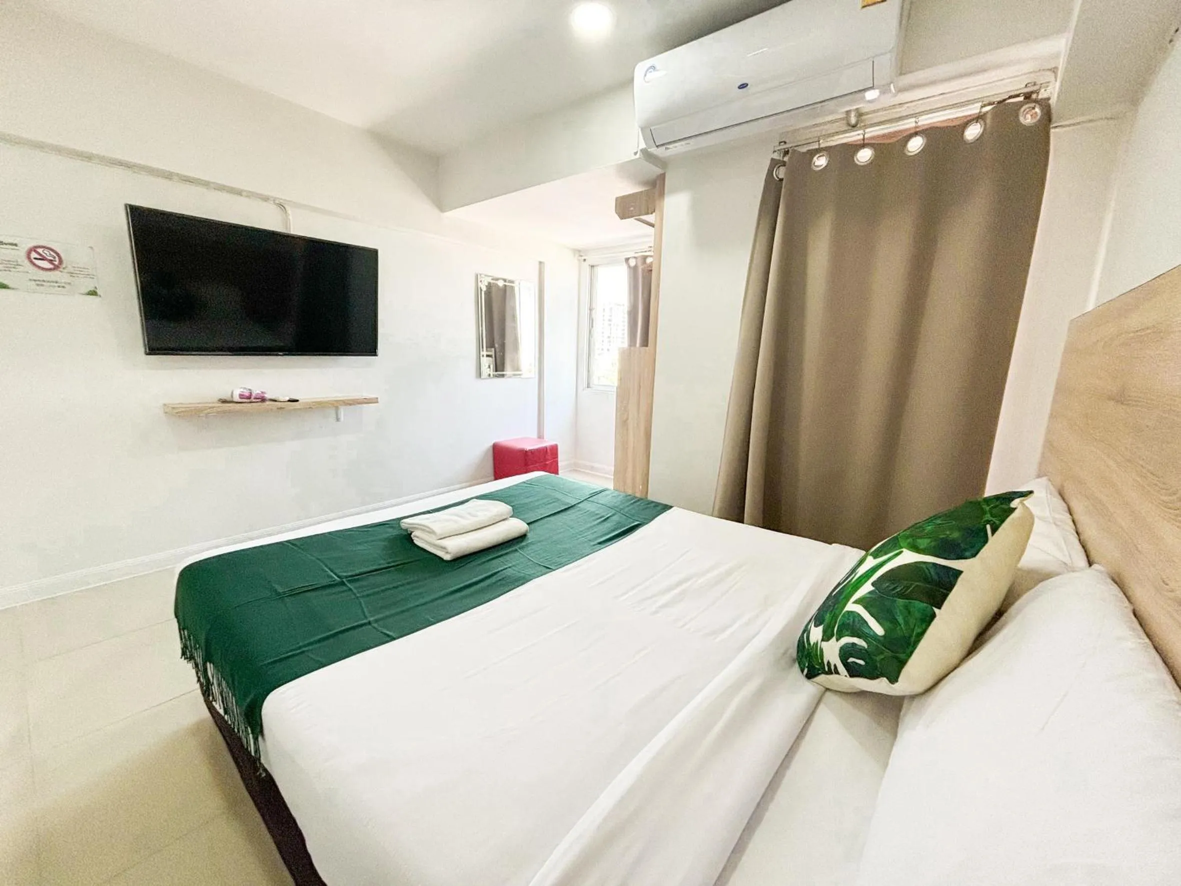 Bed in 48 Ville Donmuang Airport