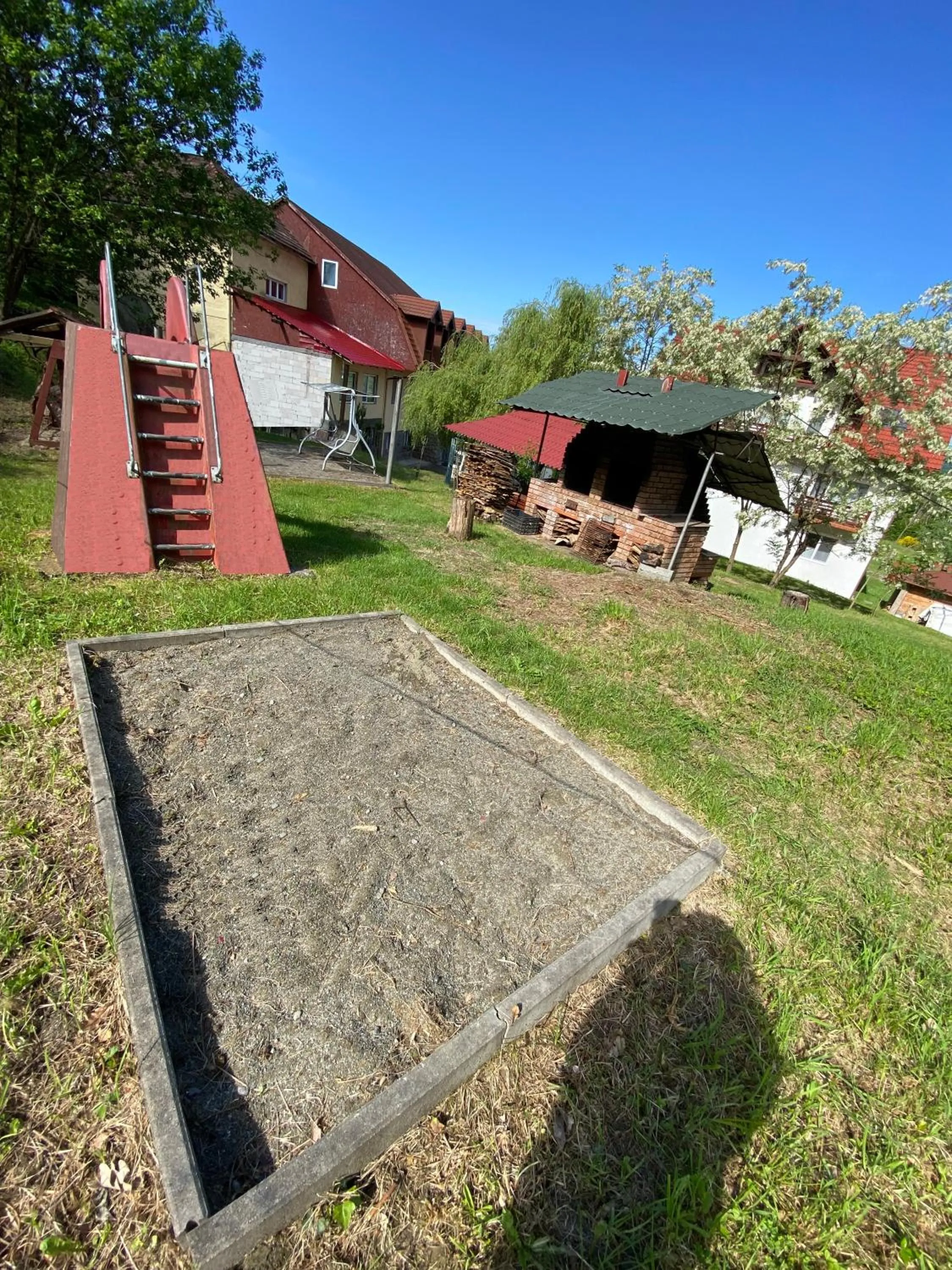 BBQ facilities in Vila Onix