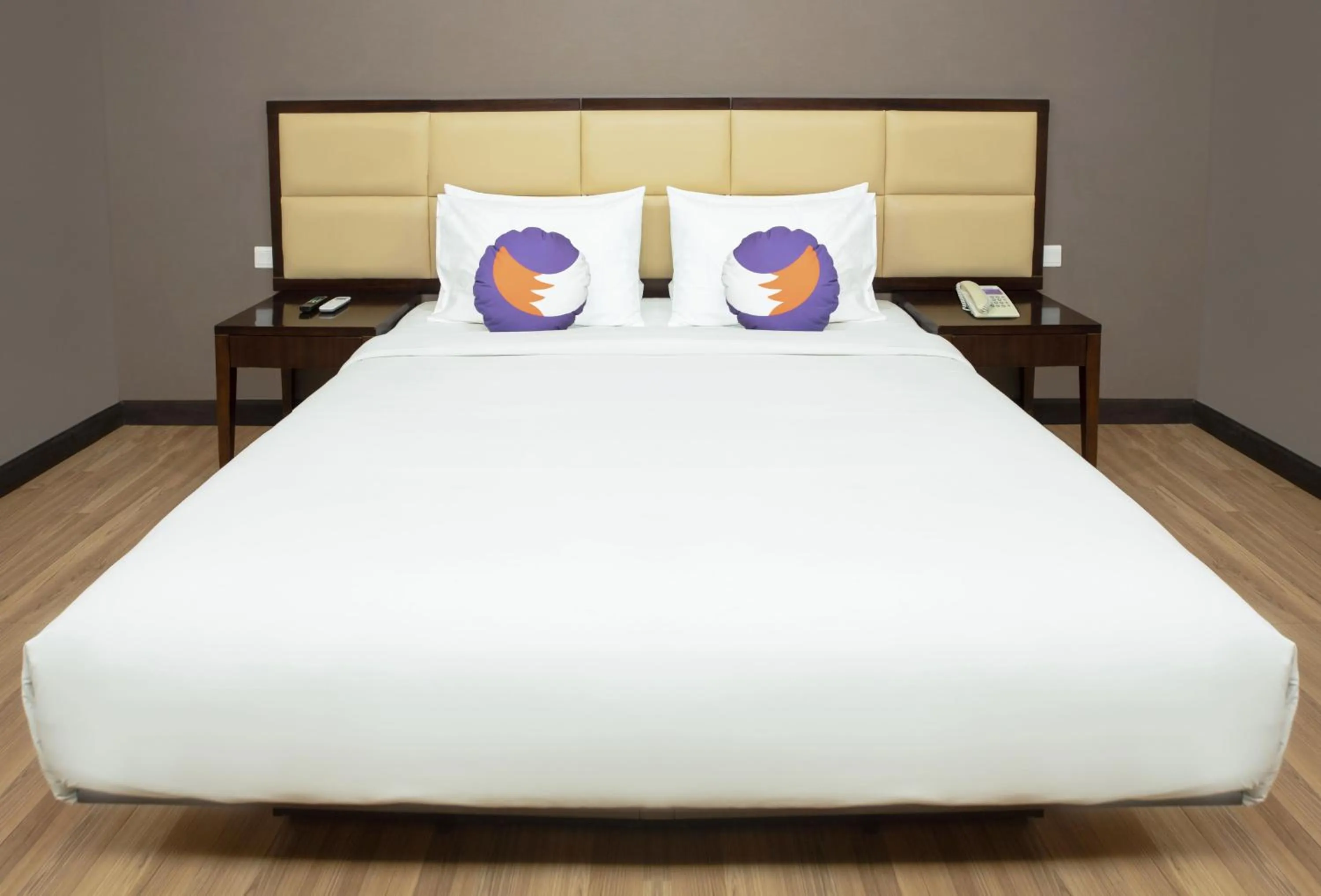 Bedroom, Bed in FOX Hotel Gorontalo