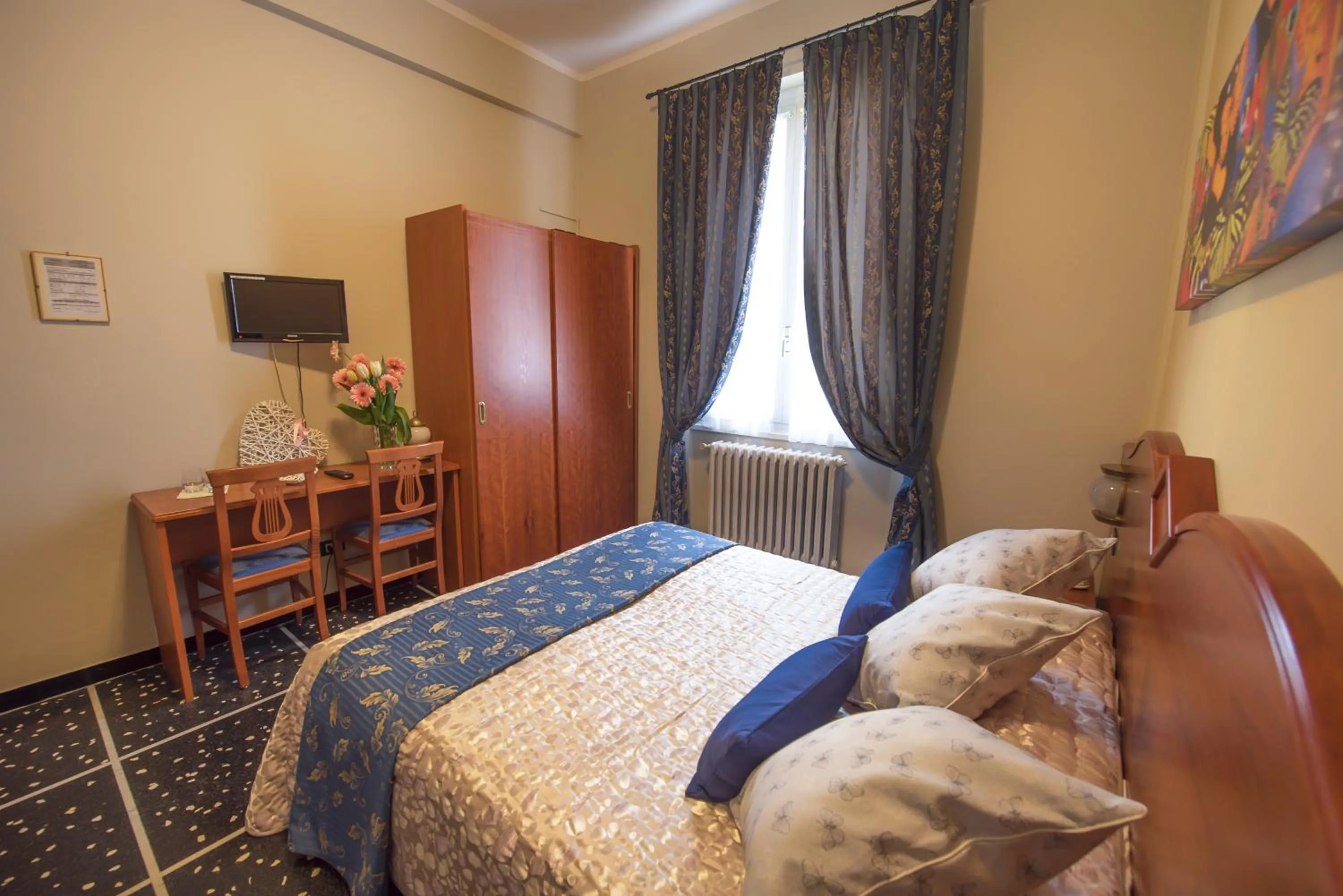 Day, Bed in Hotel Bristol