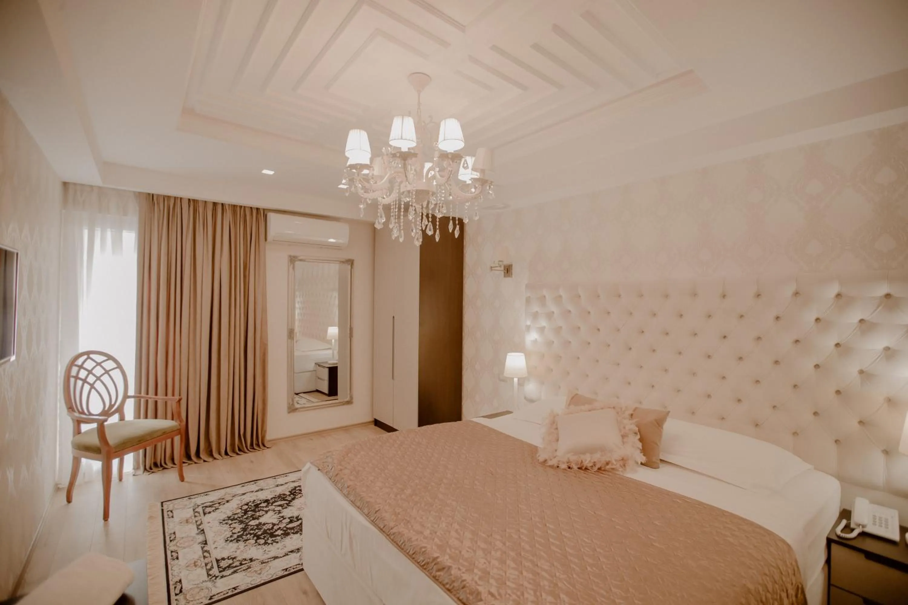 Bed in Green House Hotel & Restaurant