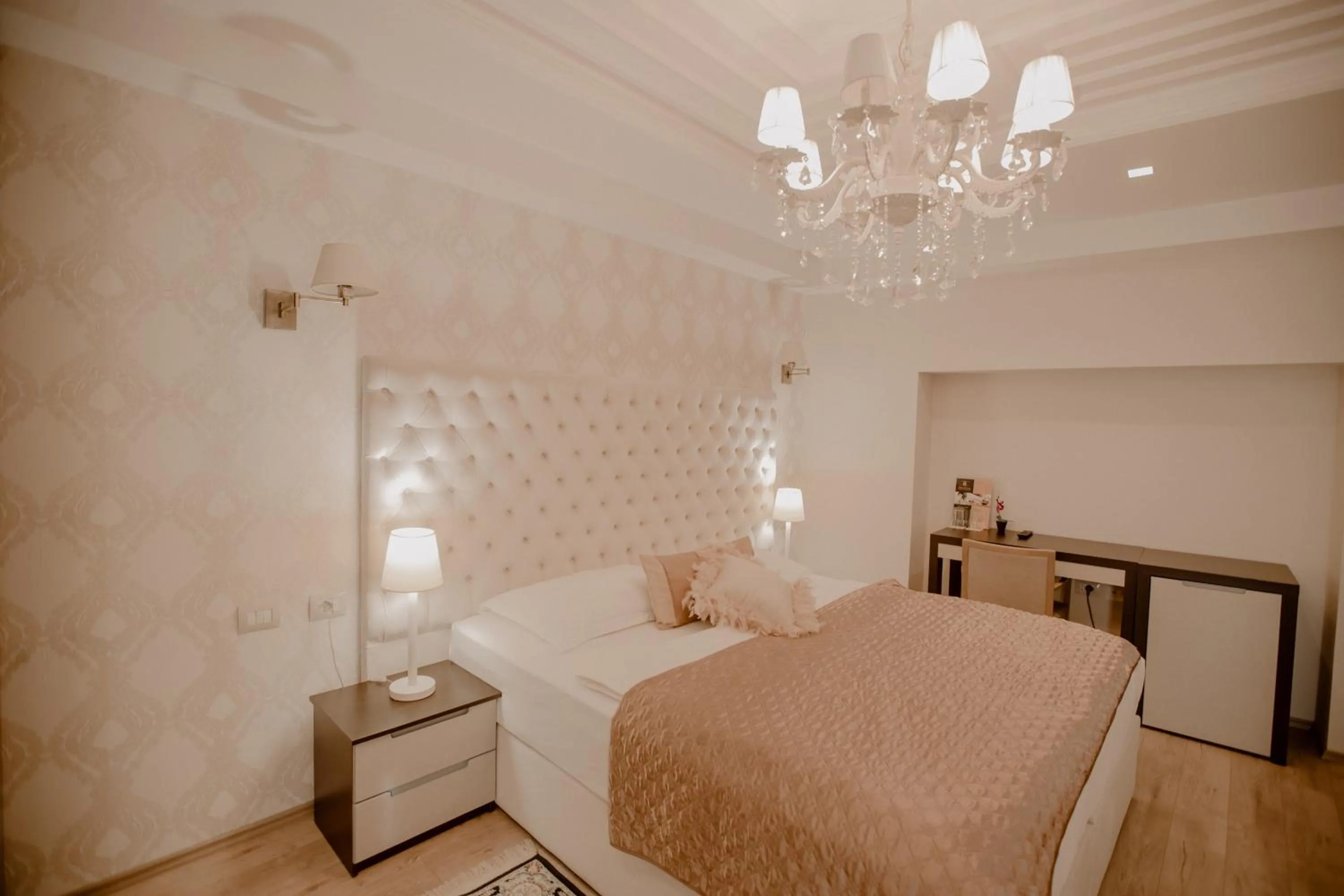 Bed in Green House Hotel & Restaurant