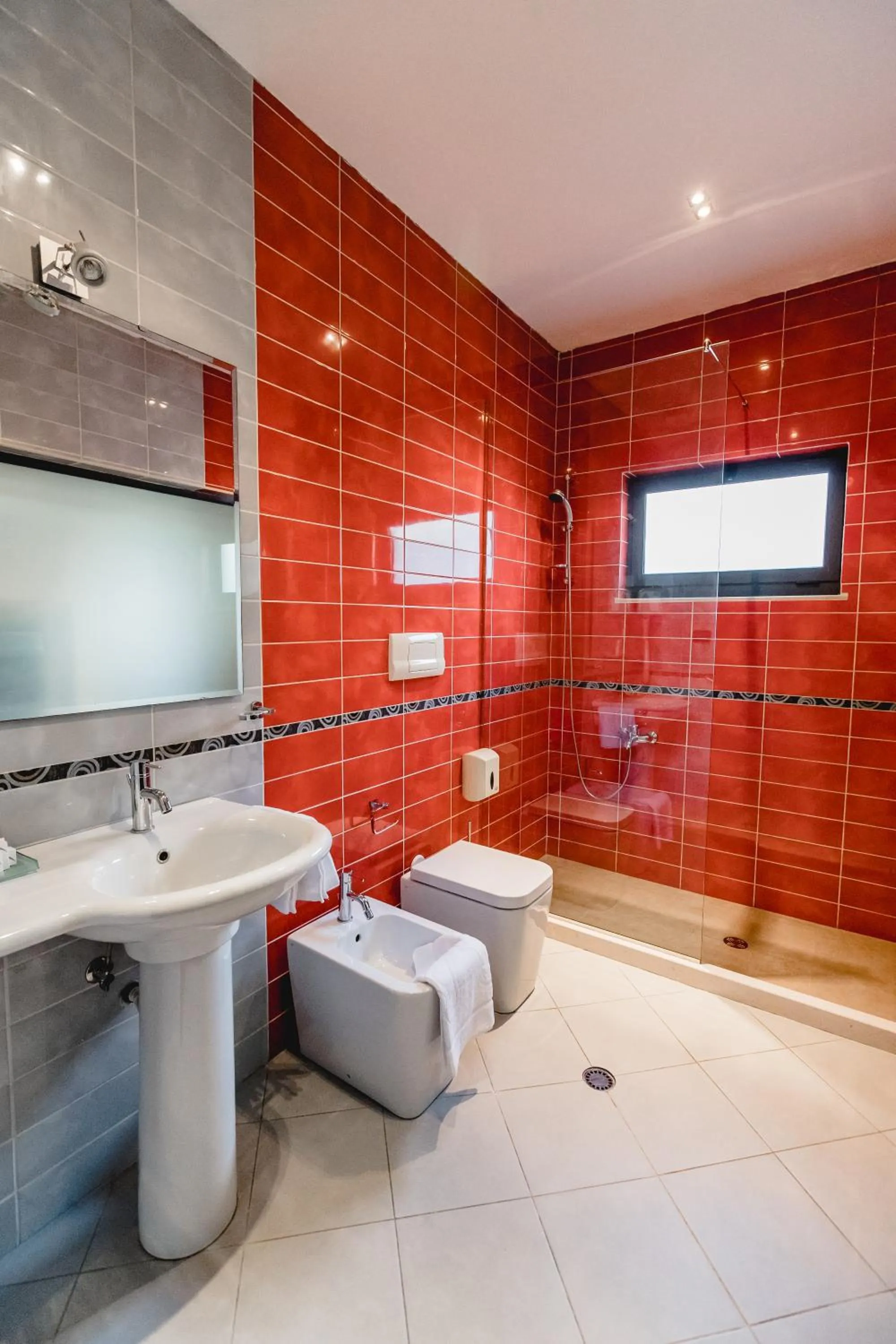 Green House Hotel & Restaurant